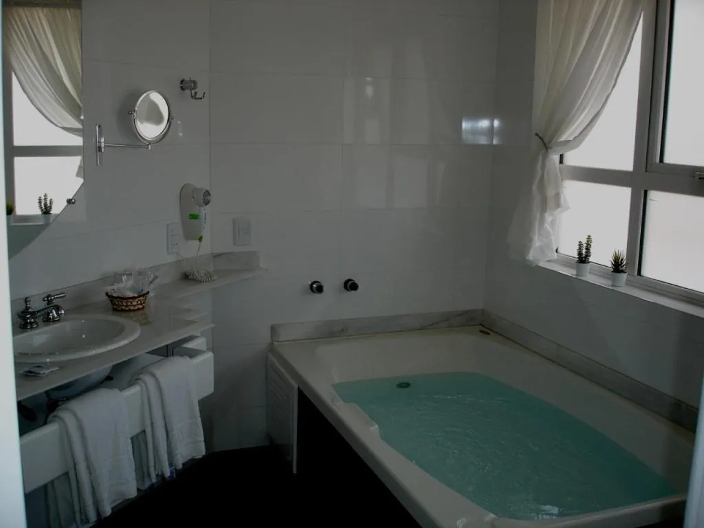 Bathroom in Maitá Palace Hotel