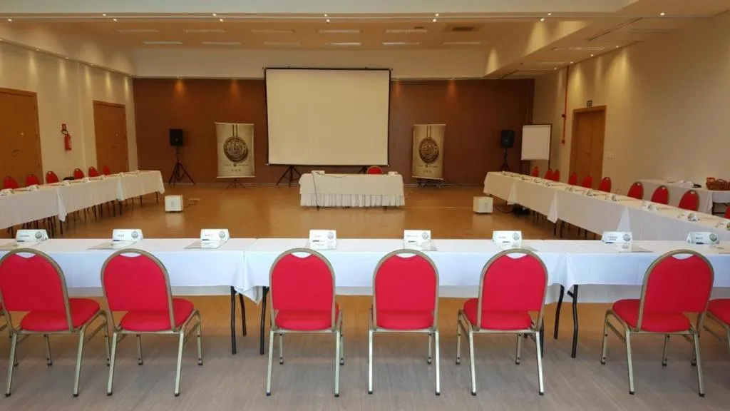 Meeting/conference room in Maitá Palace Hotel