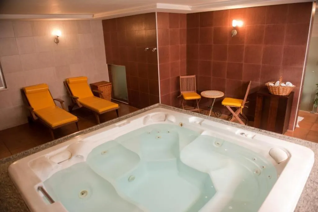 Hot Tub in Maitá Palace Hotel
