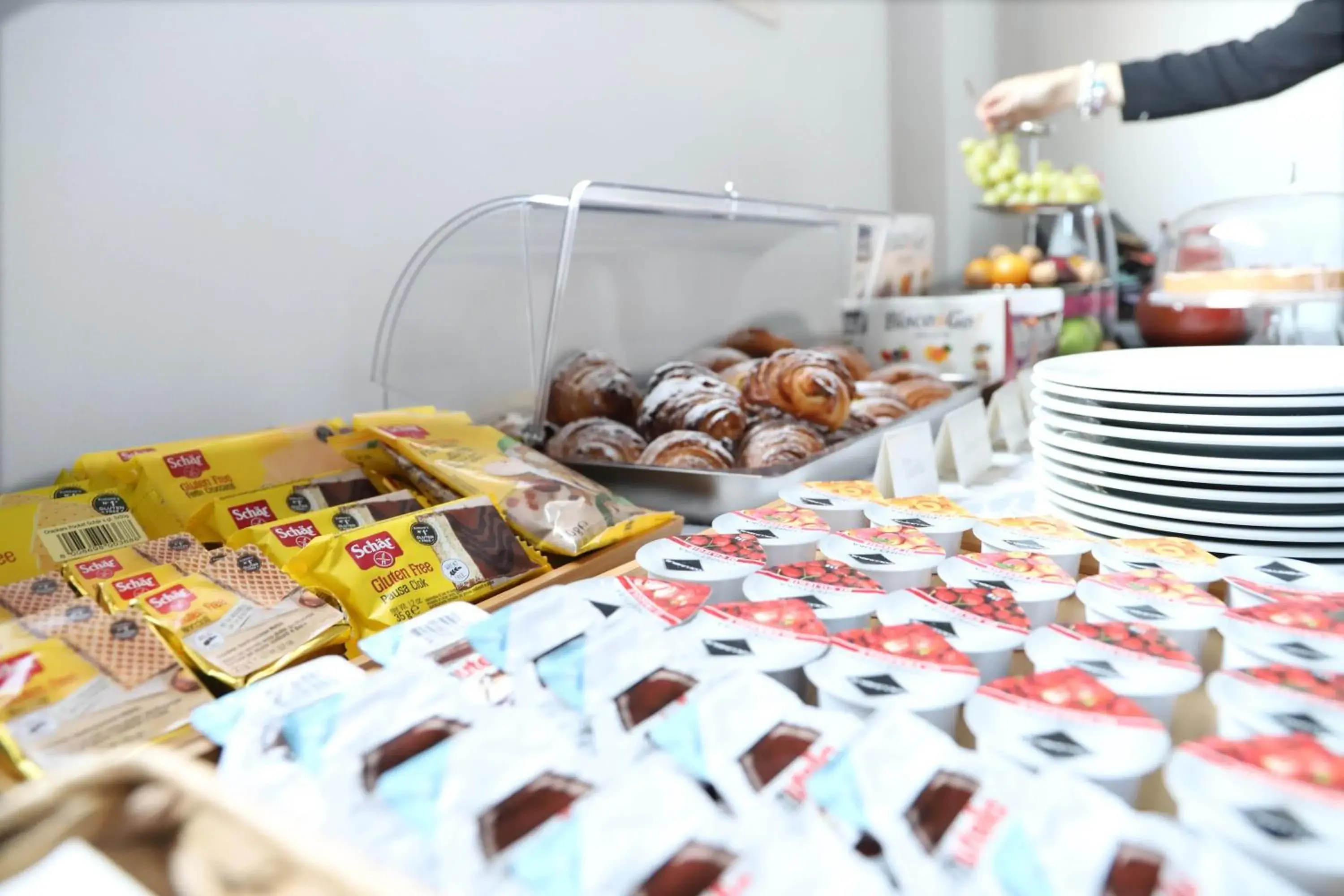 Breakfast in Albergo Cantiani Breakfast in Albergo Cantiani