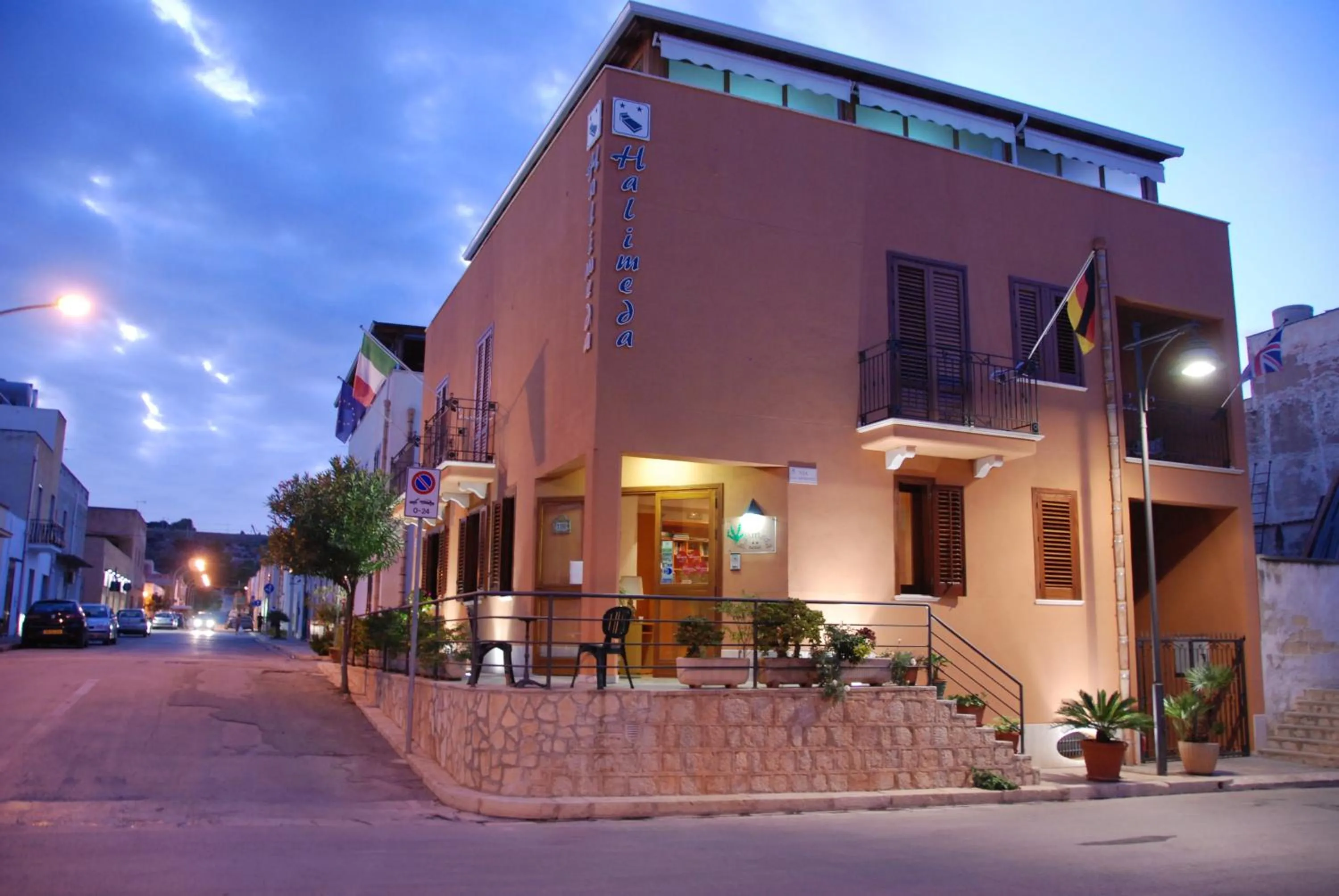 Facade/entrance in Hotel Halimeda