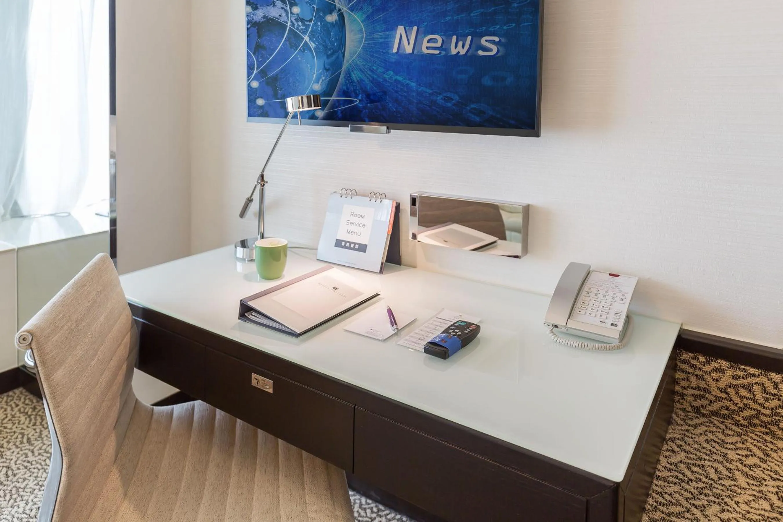 Decorative detail in Regal Riverside Hotel