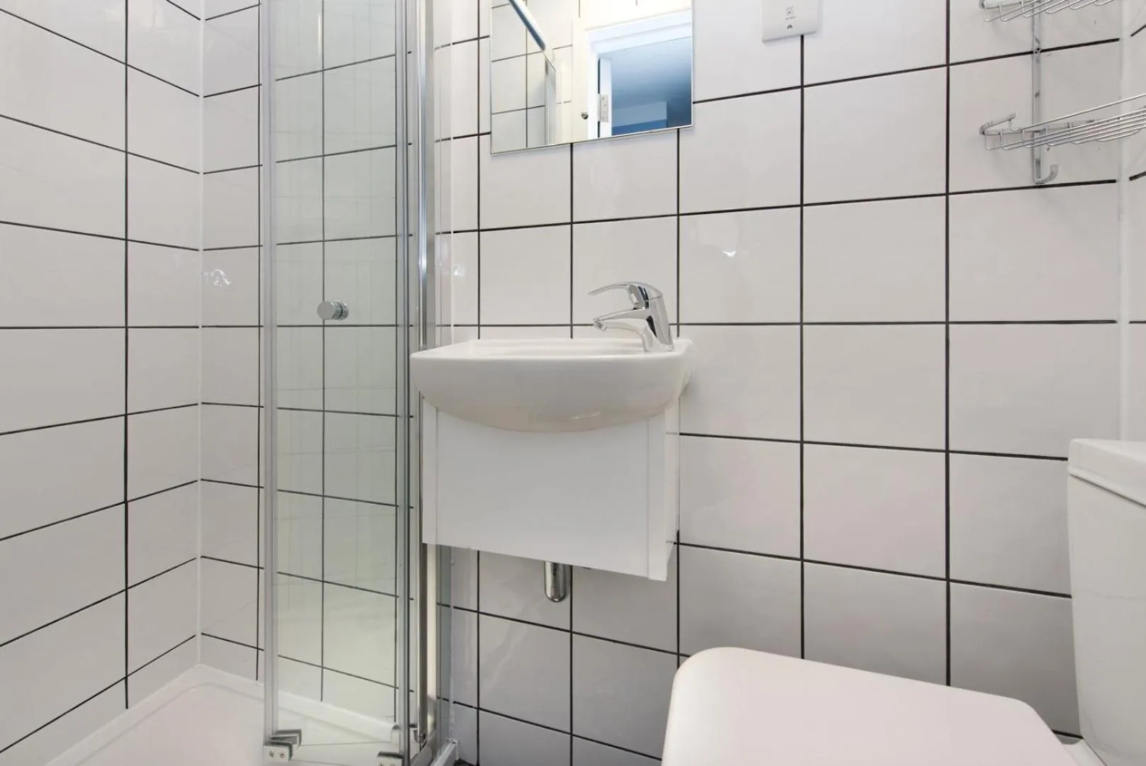 Bathroom in Angus Hotel