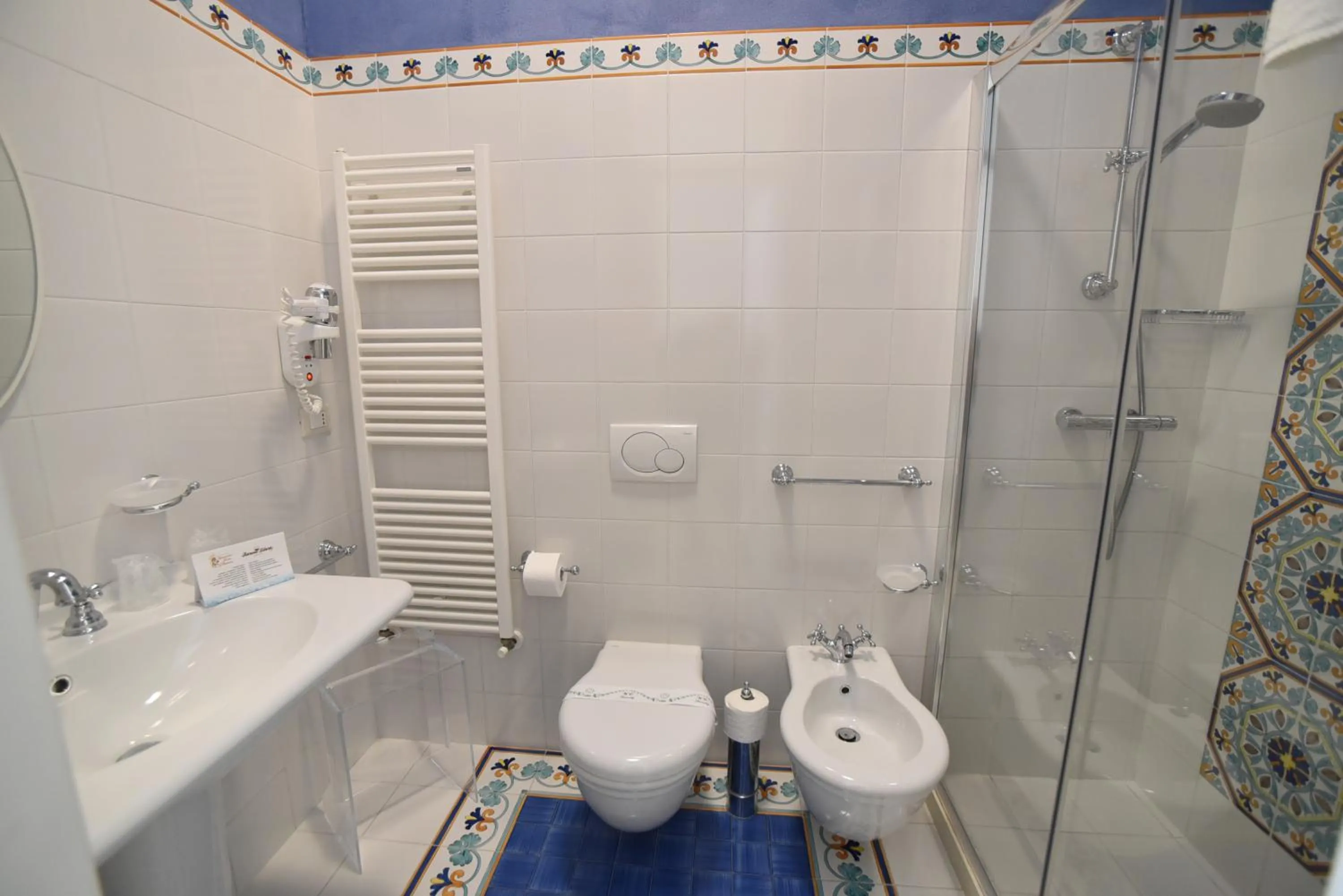 Toilet in Barone Liberty & Luxury SPA-Boutique Hotel