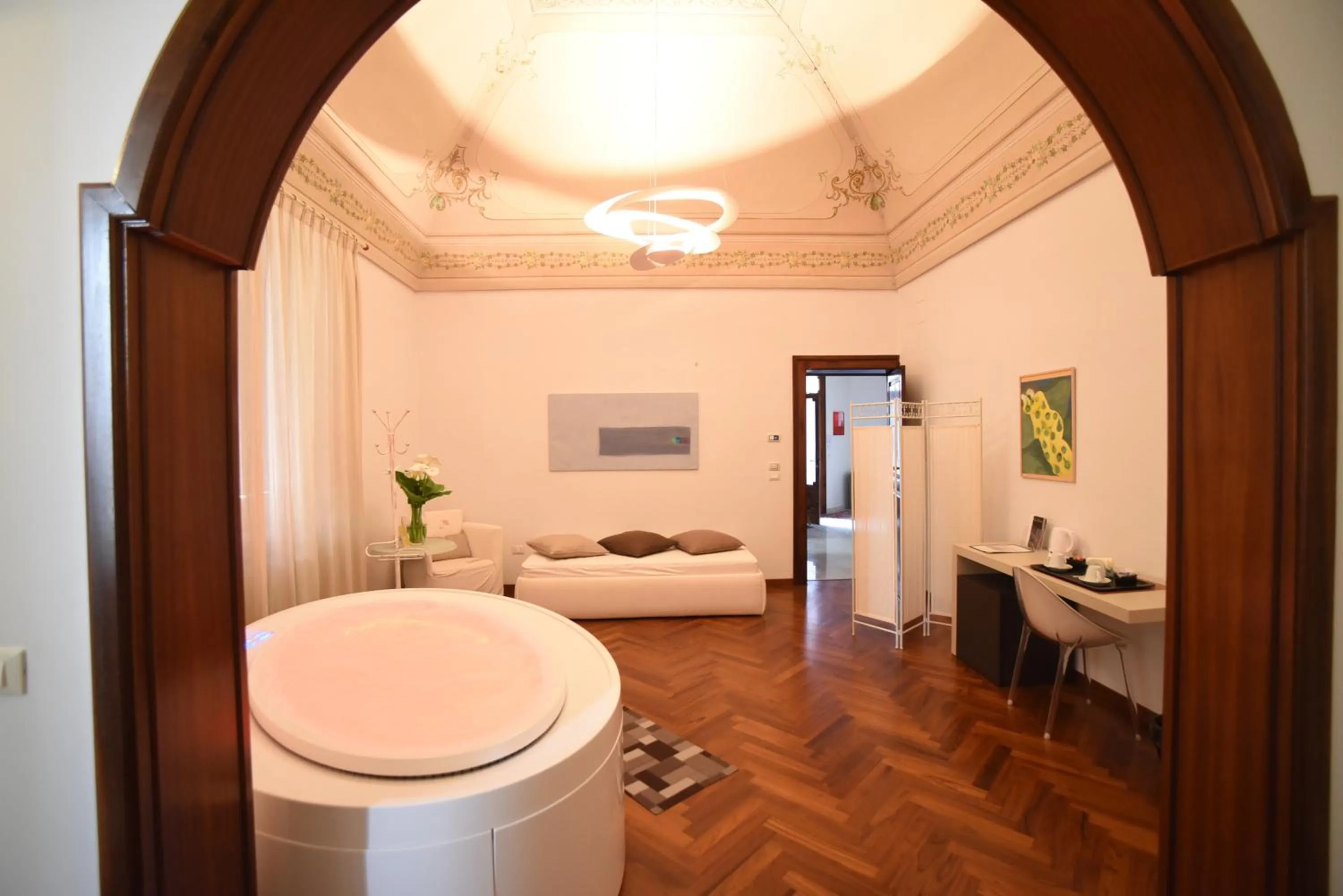 Bed in Barone Liberty & Luxury SPA-Boutique Hotel