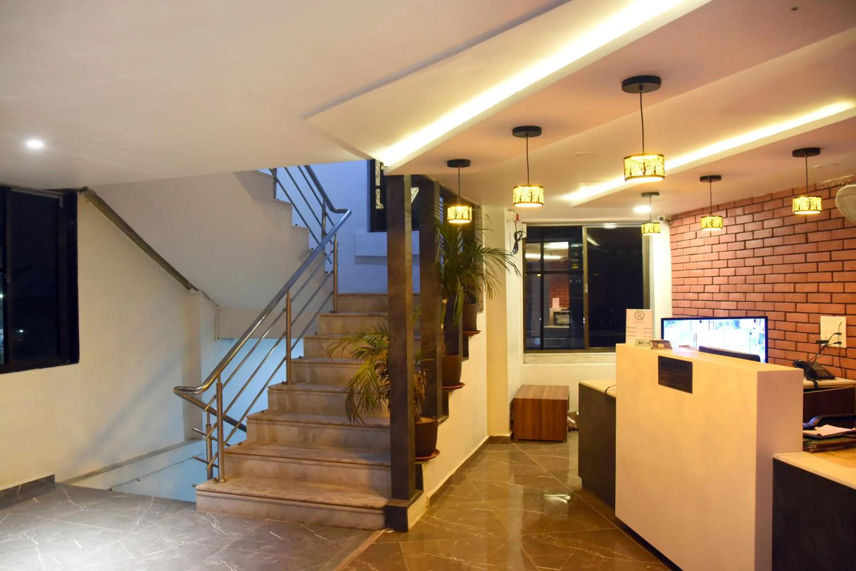 Lobby or reception in HOTEL RAJPATH INN