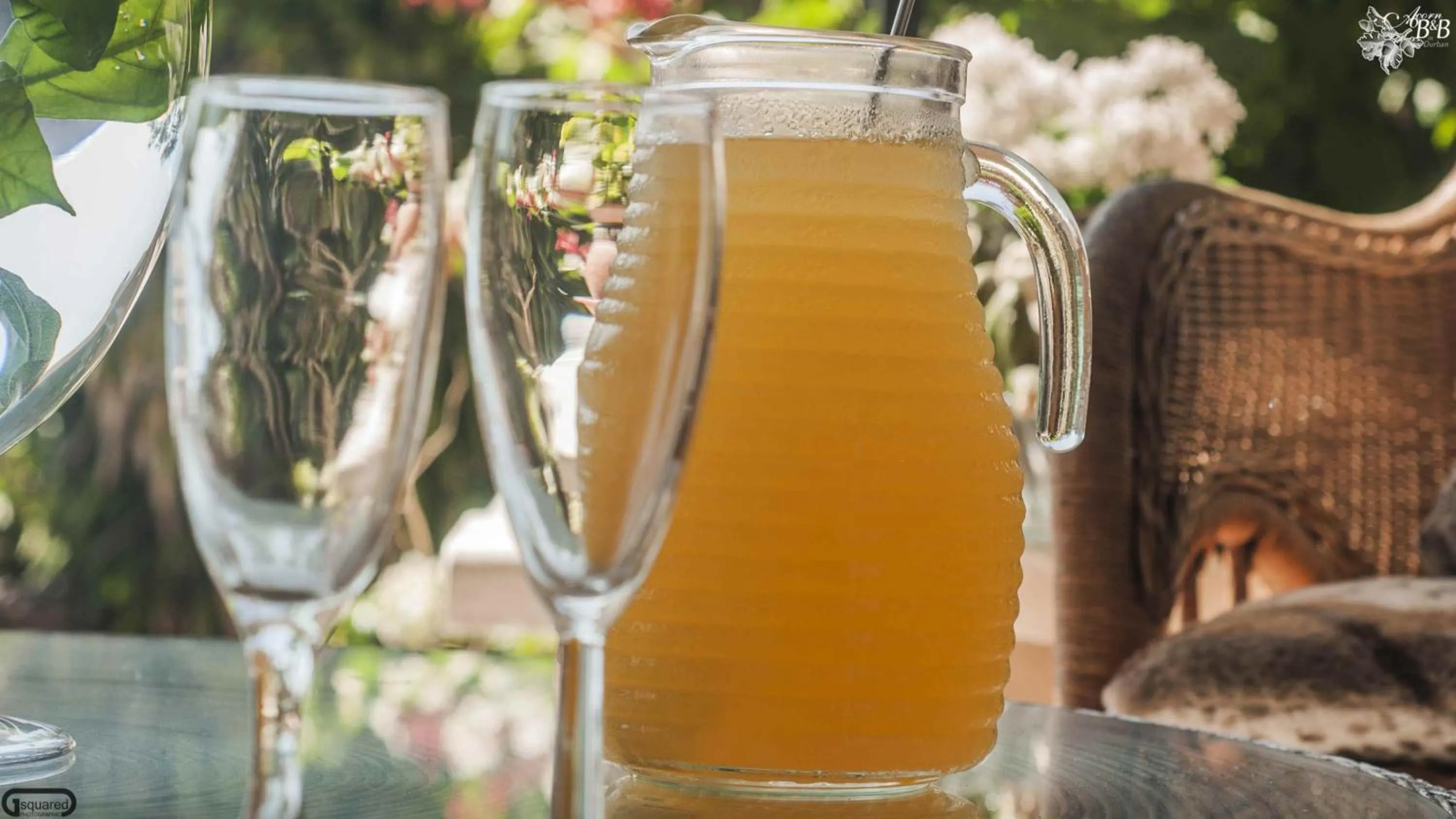 Food and drinks in Acorn B&B in Durban