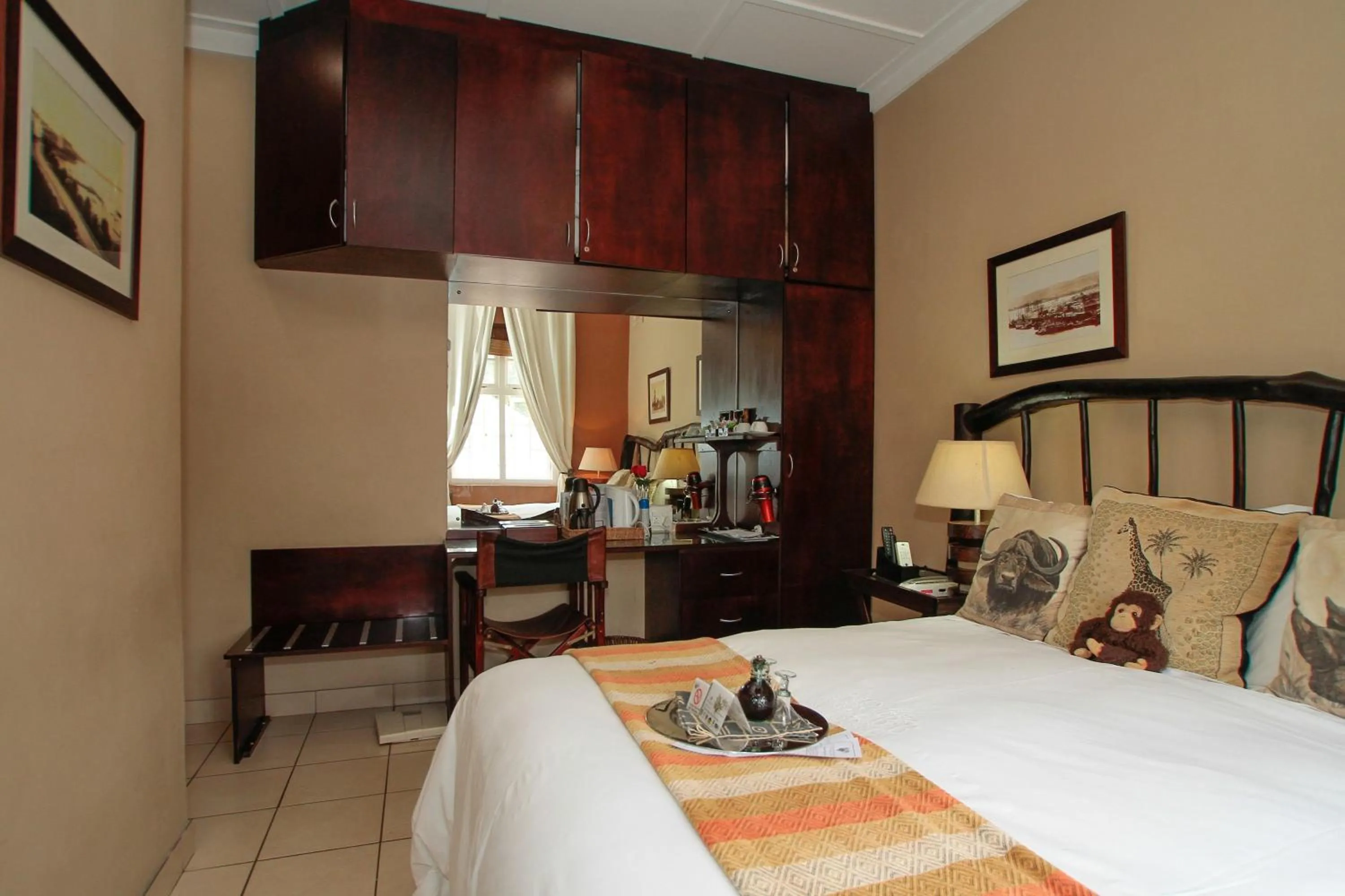 Bed in Acorn B&B in Durban