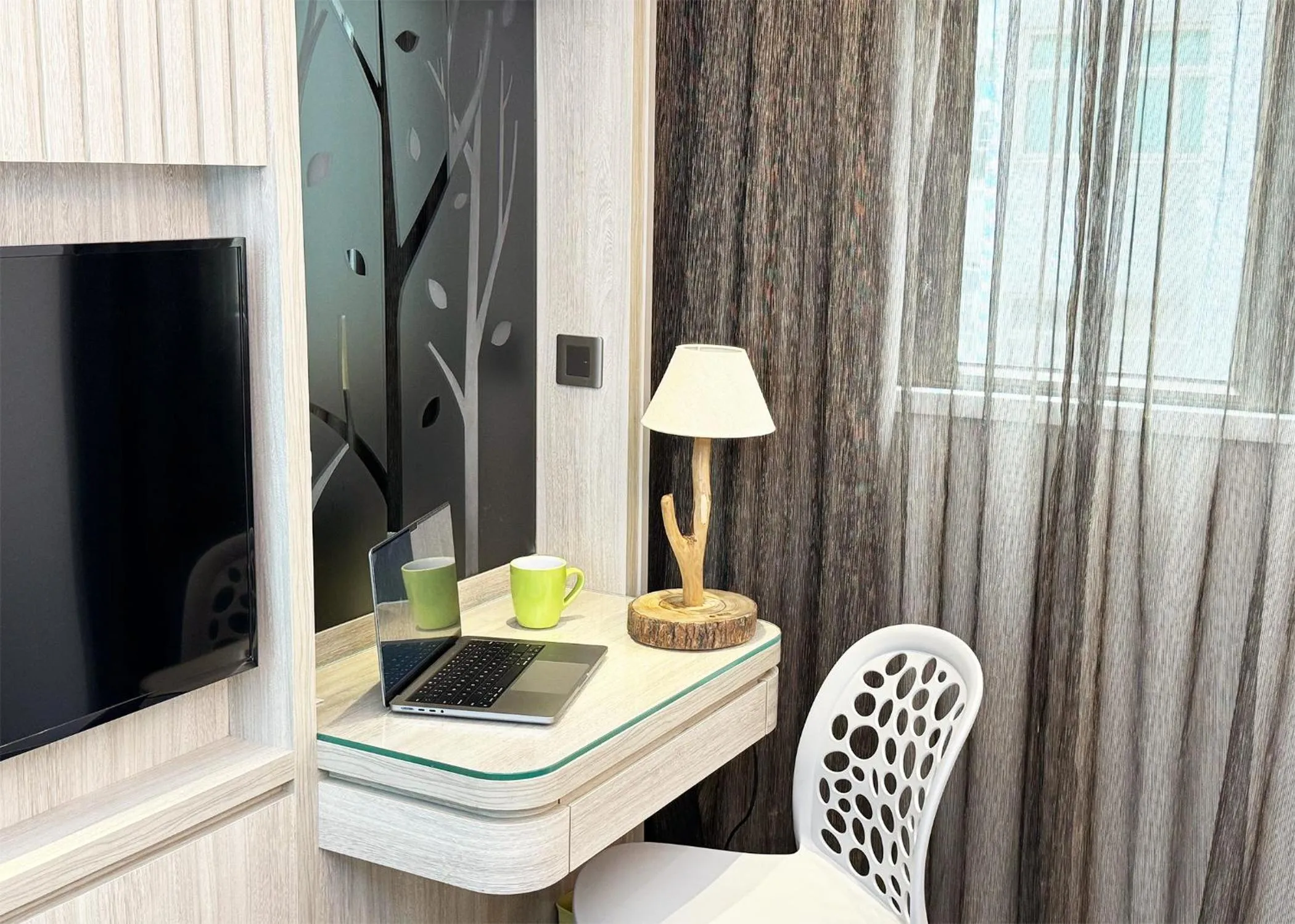 Bedroom in Stanford Hillview Hotel Hong Kong