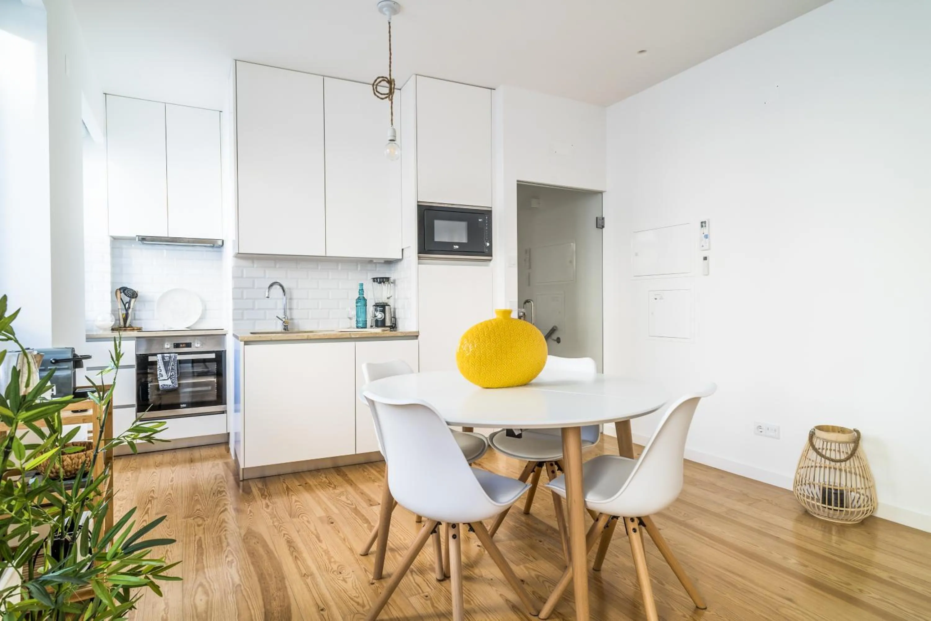 Kitchen or kitchenette in The Light House