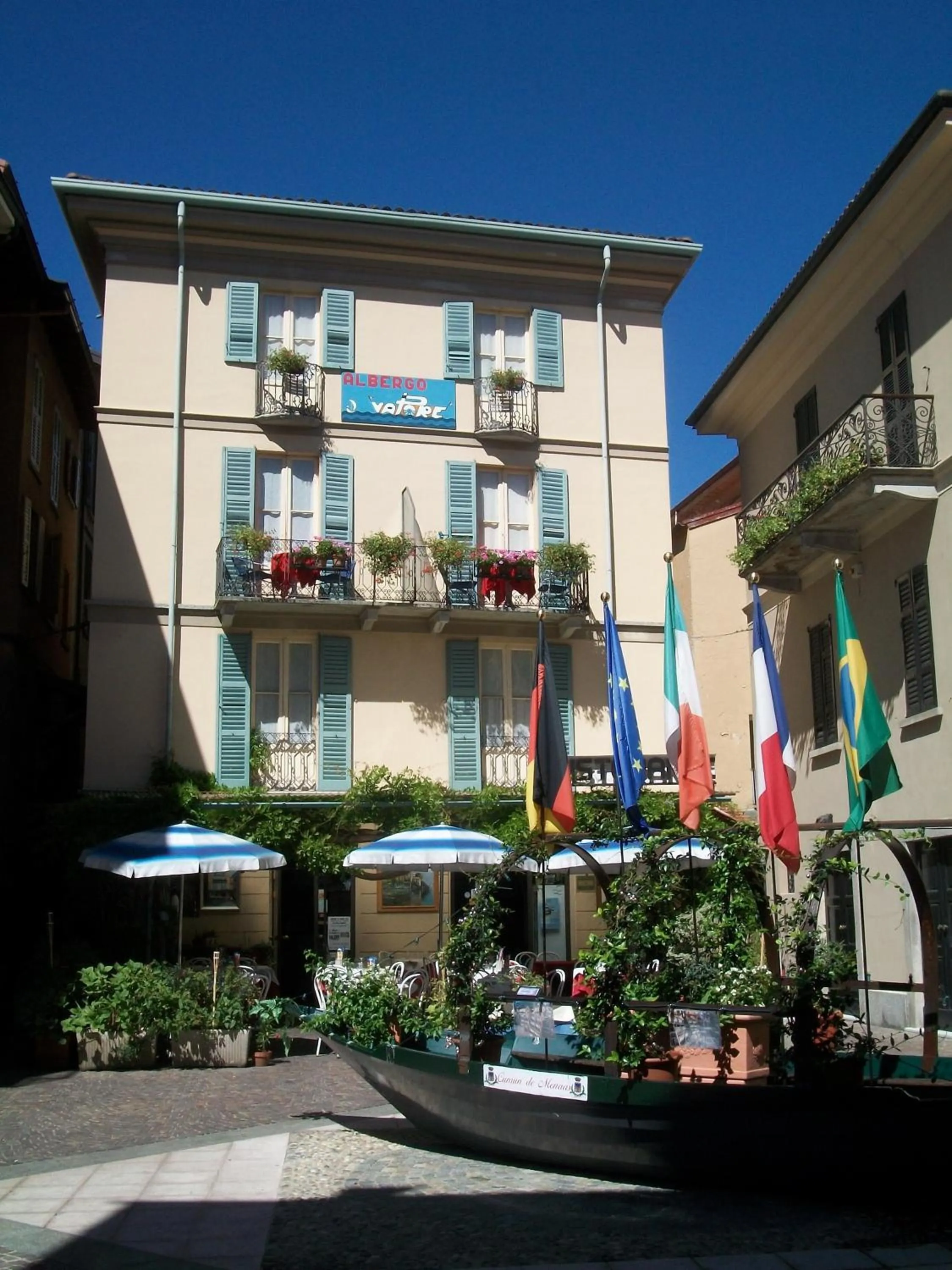 Facade/entrance in Albergo Il Vapore