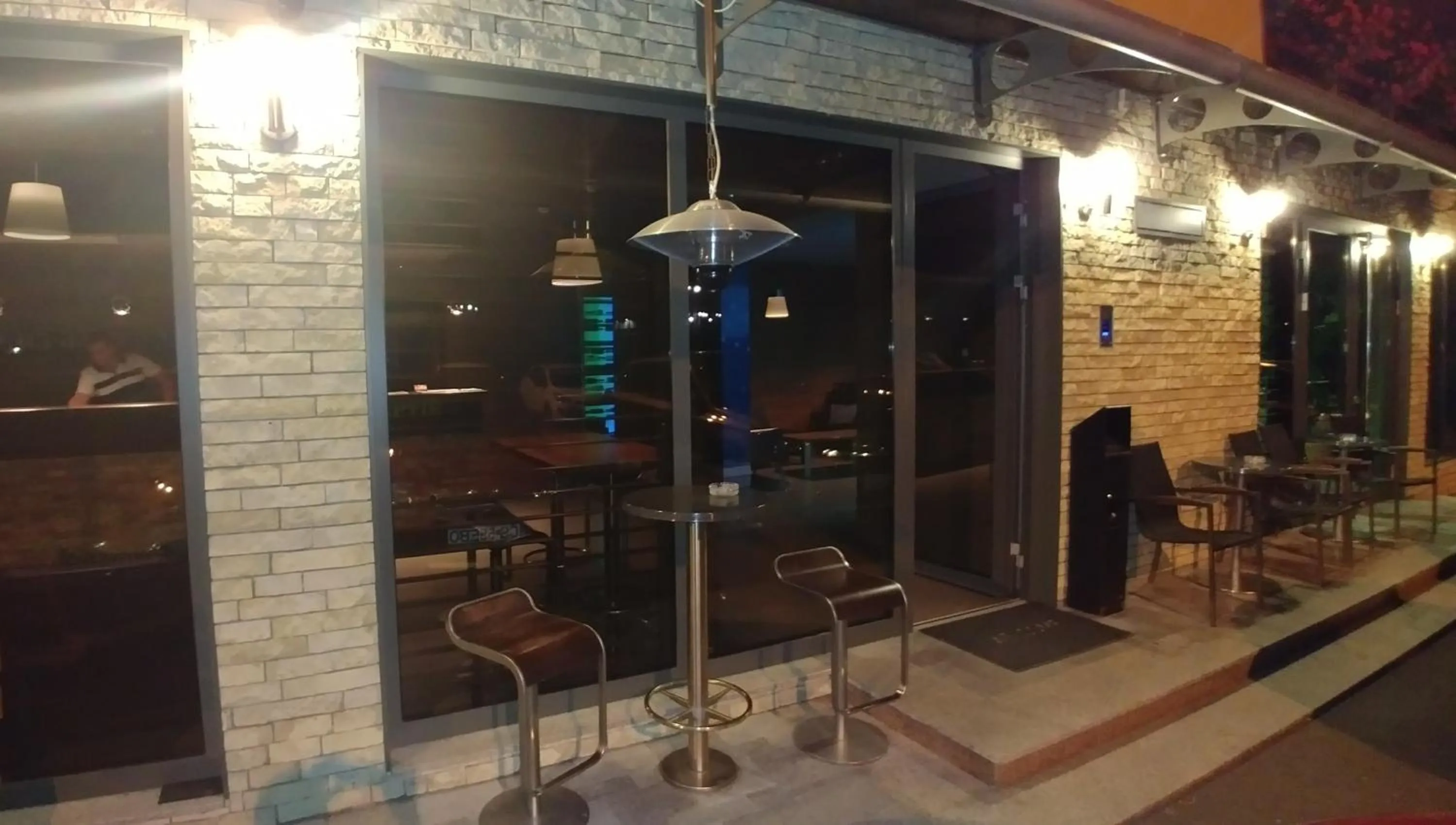 Facade/entrance in Vila Topaz