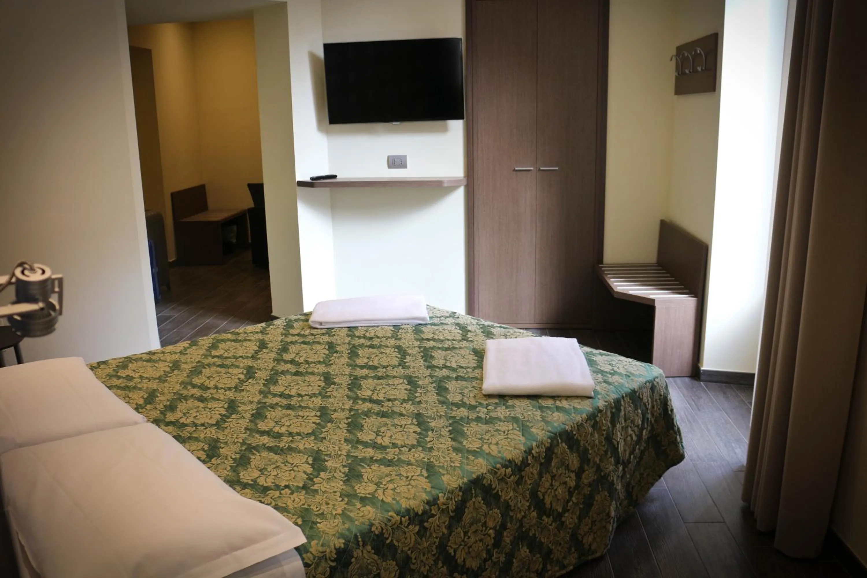 Bed in Hotel La Madonnina