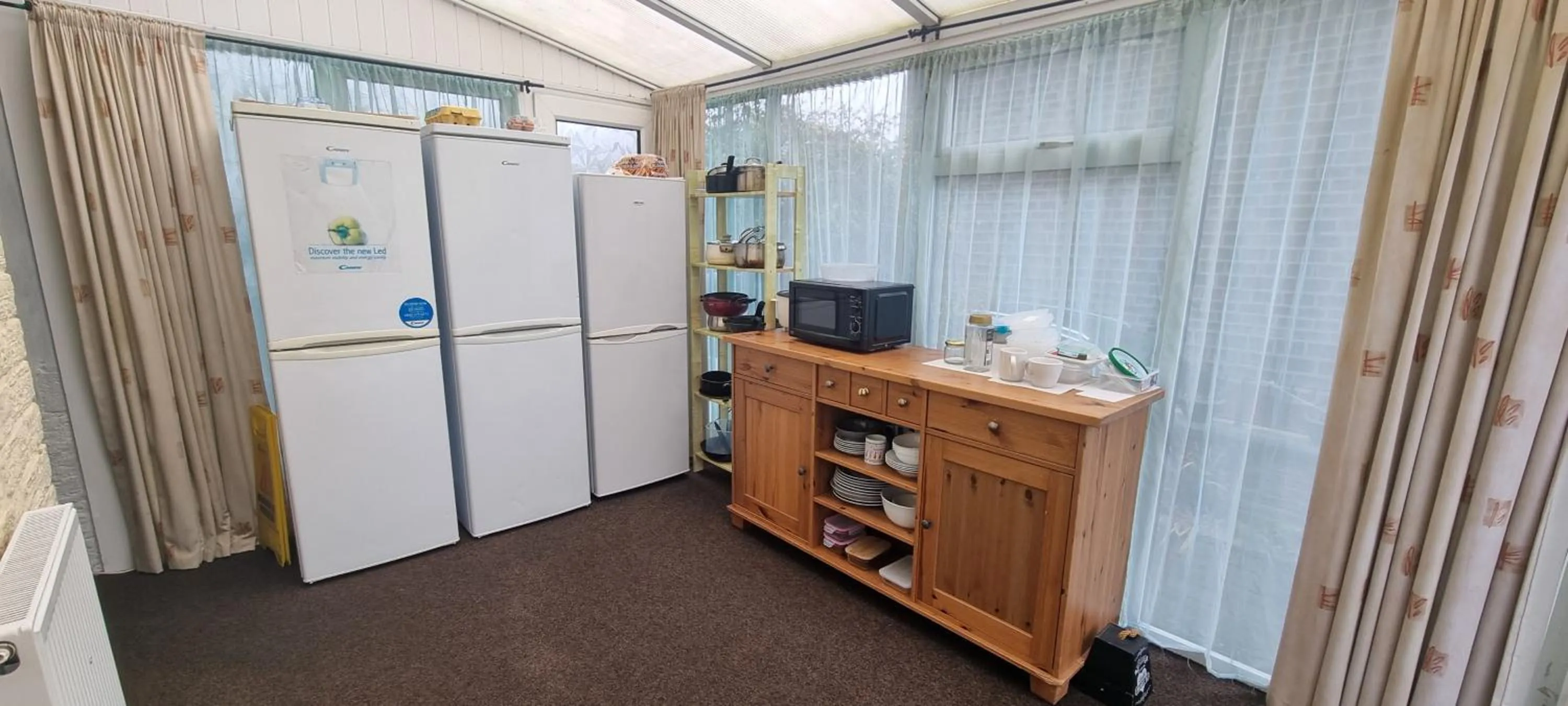 Communal kitchen in Kirk Lea