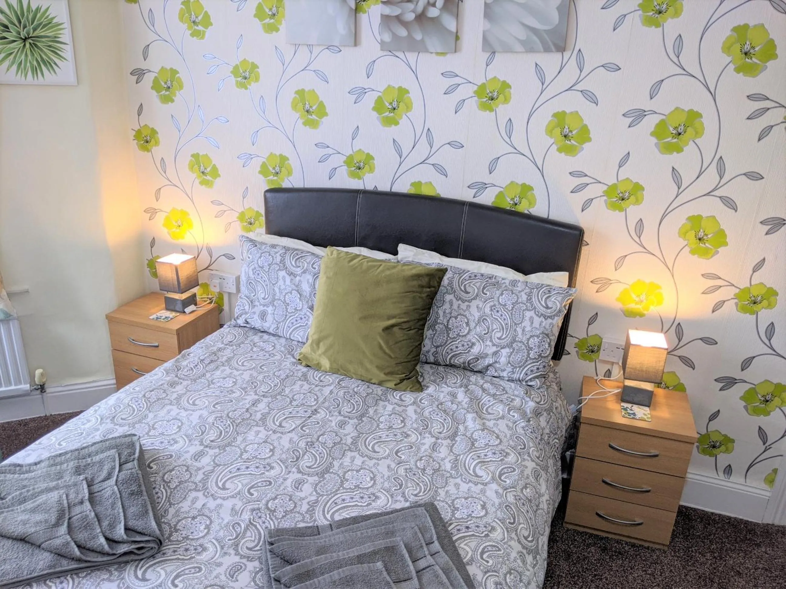 Bed in Kirk Lea