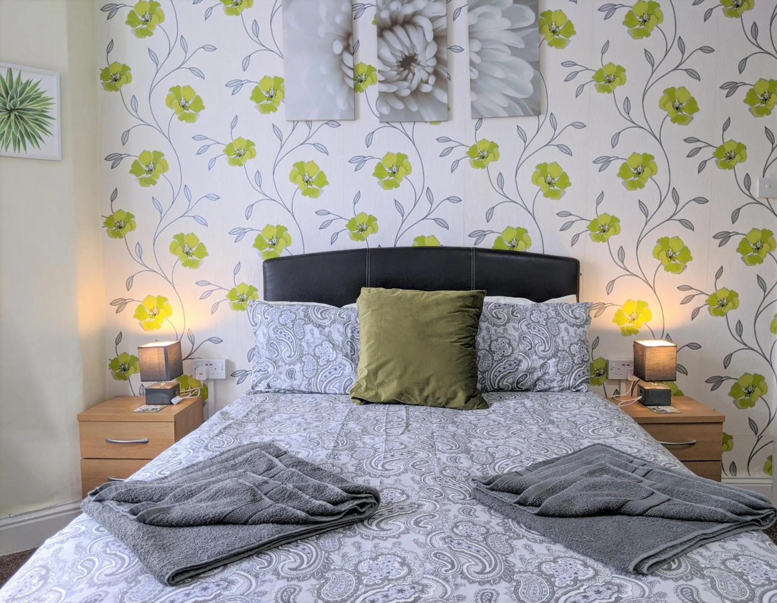 Bed in Kirk Lea