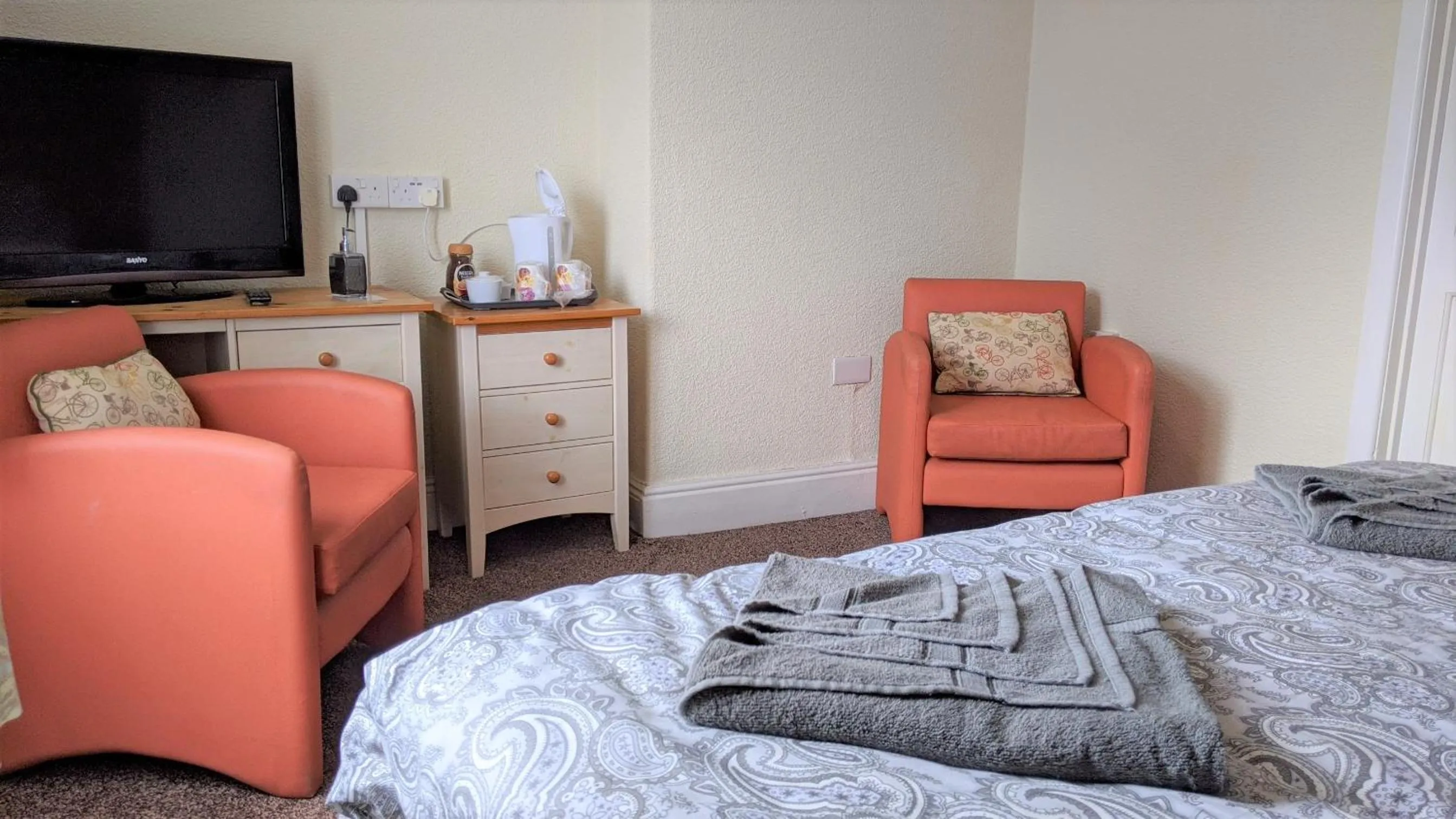 Bed in Kirk Lea