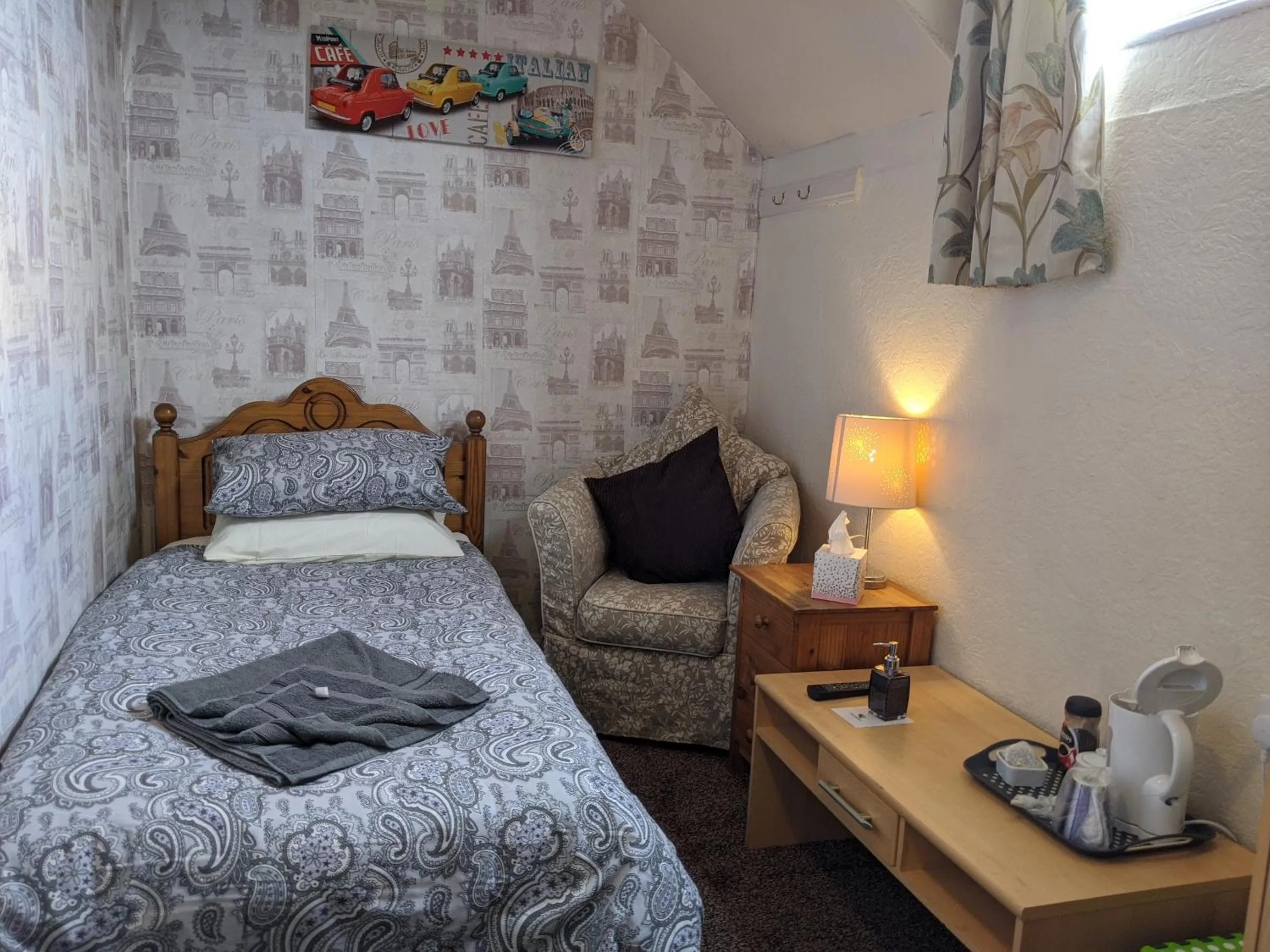 Bed in Kirk Lea