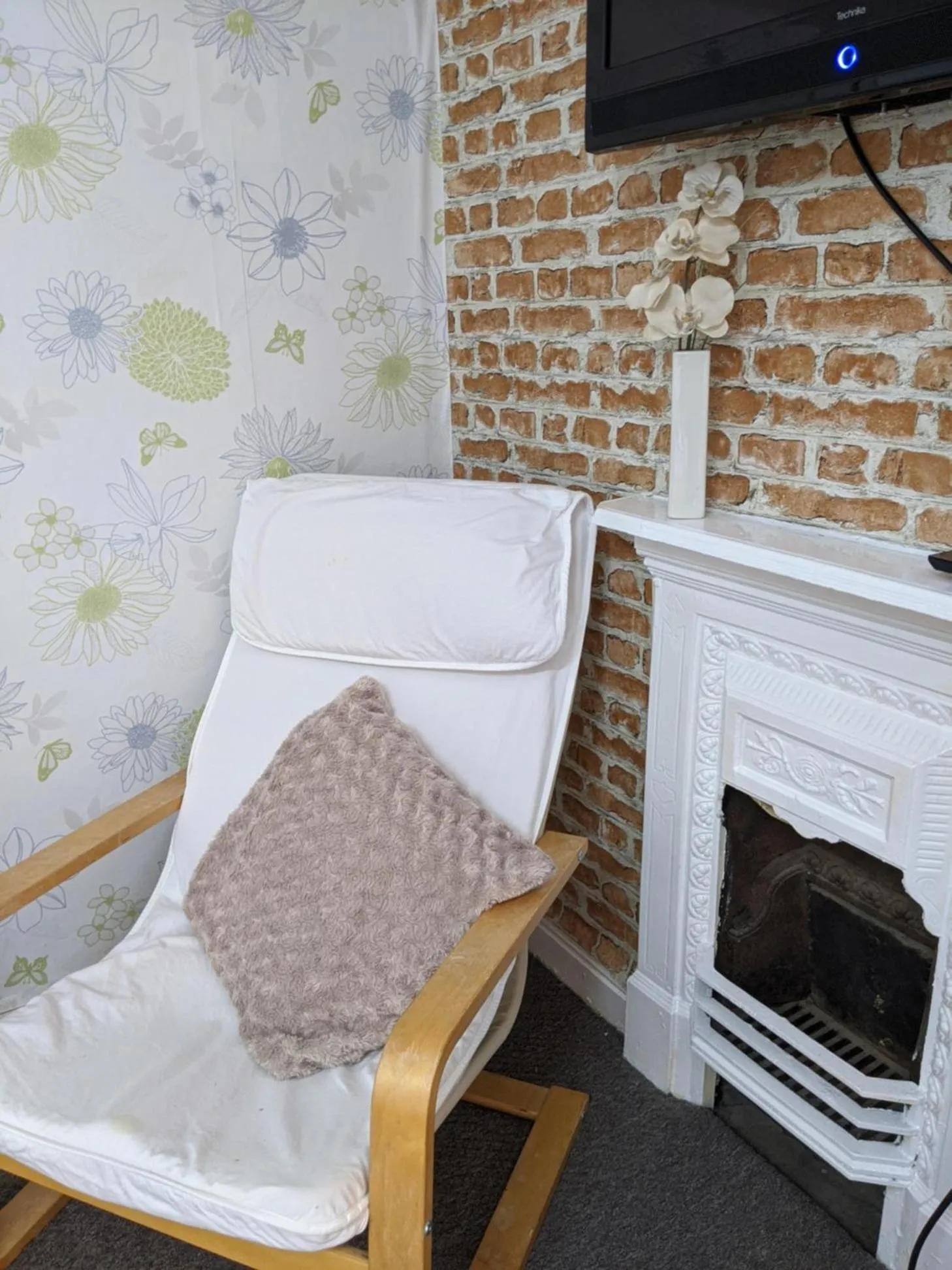Seating area in Kirk Lea