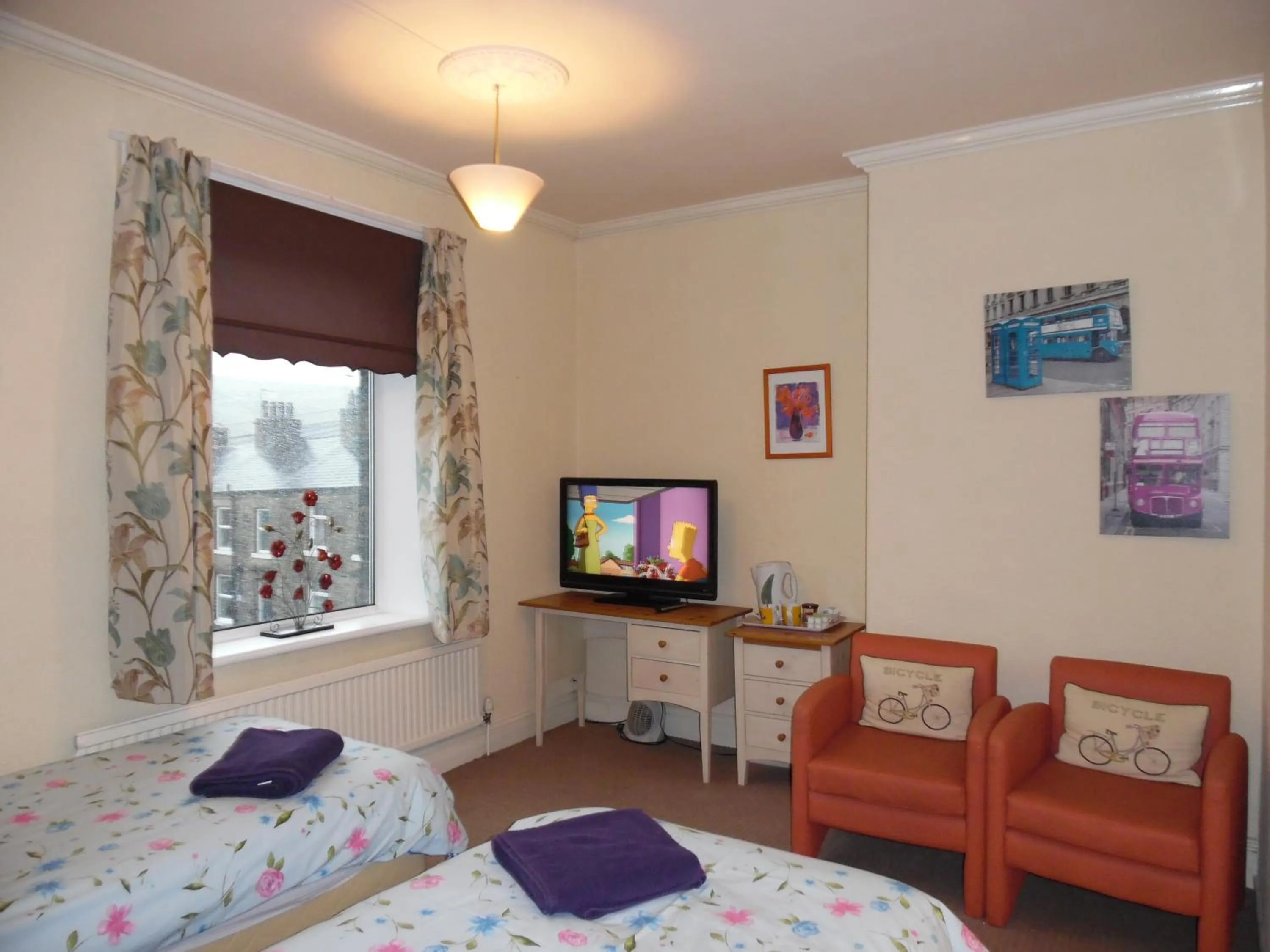TV and multimedia, Bed in Kirk Lea