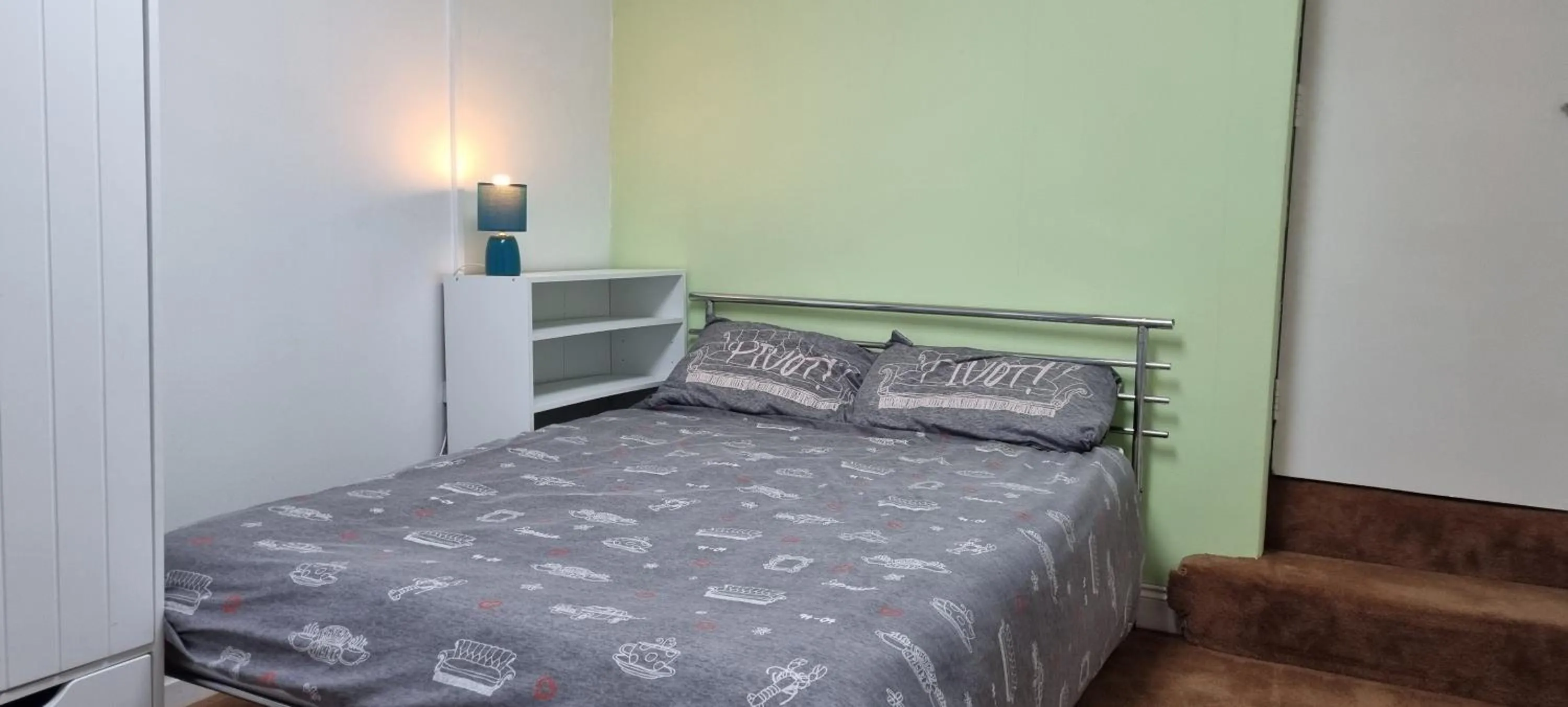Bed in Kirk Lea