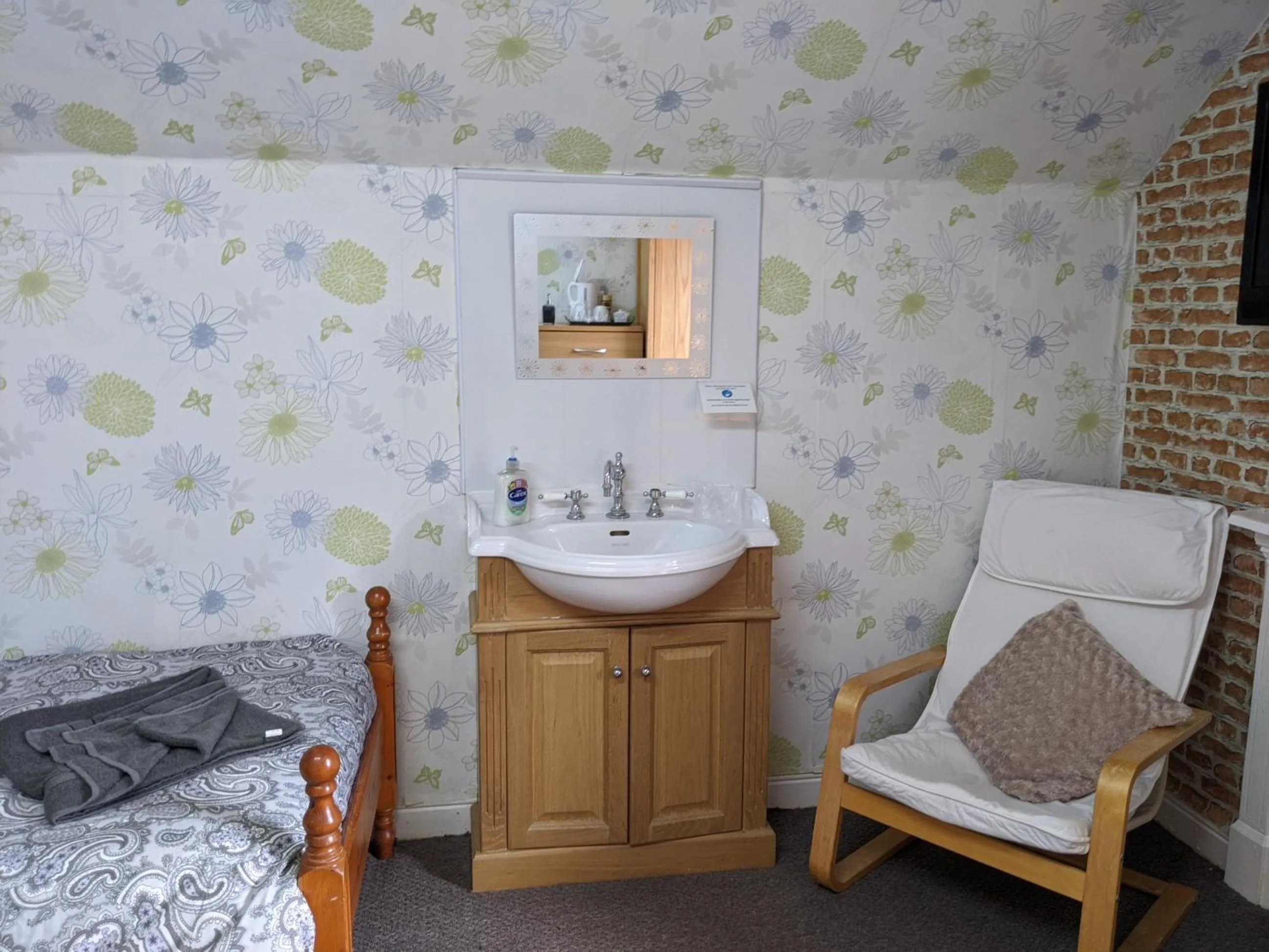 Bed in Kirk Lea