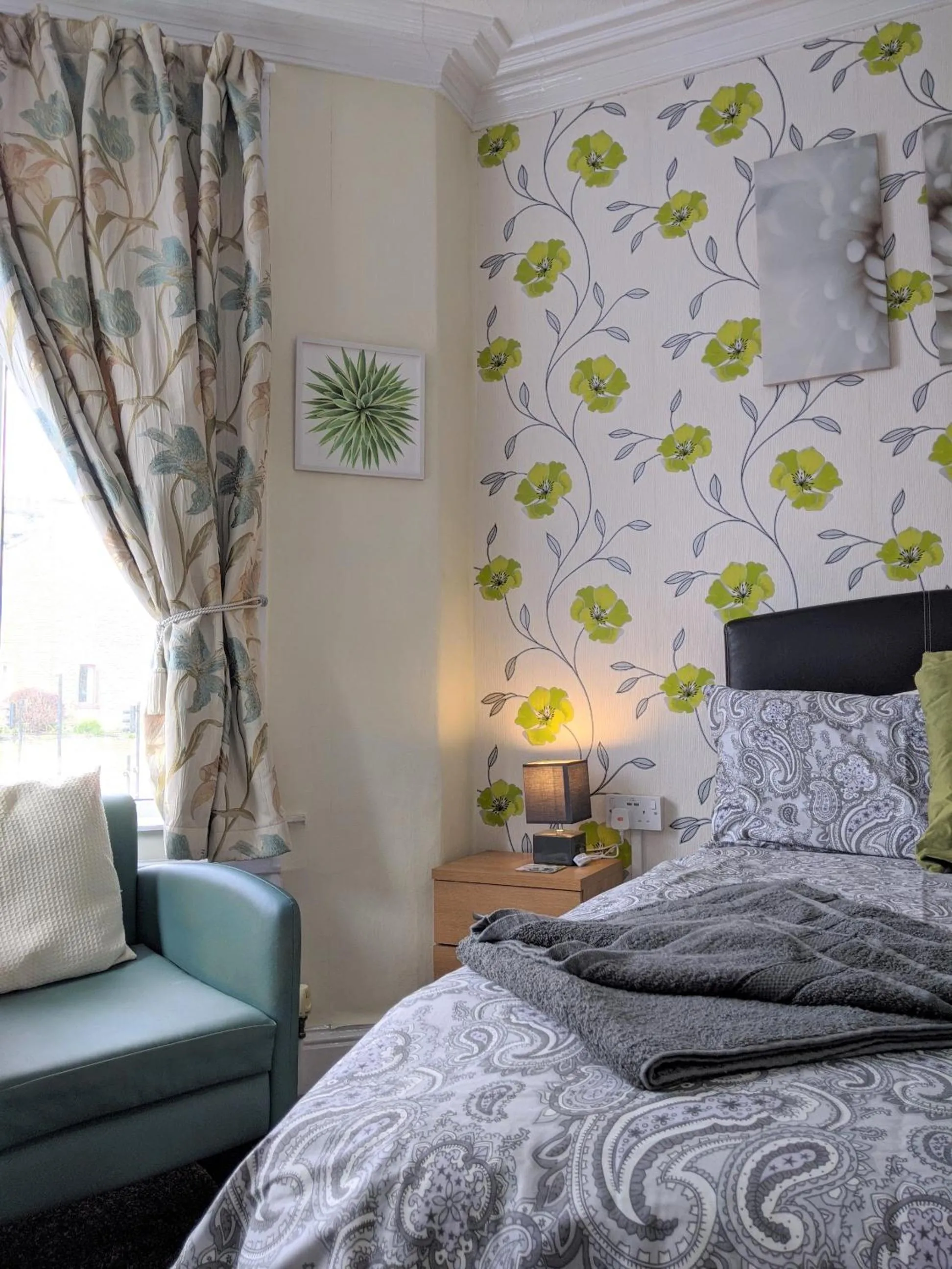 Bed in Kirk Lea