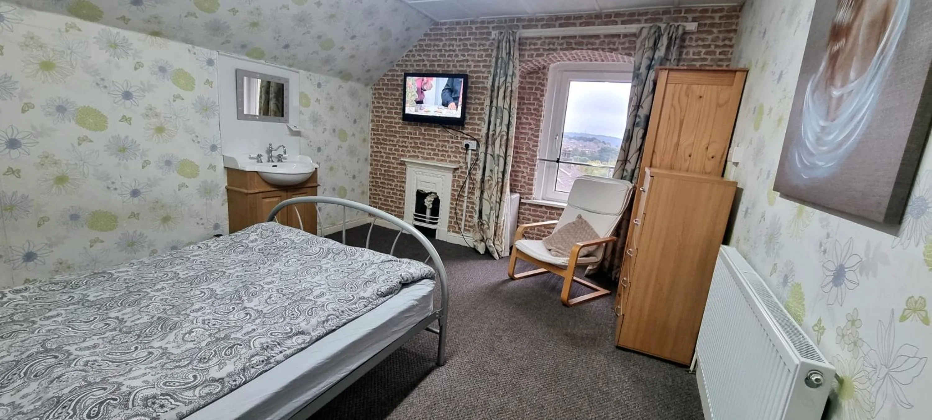 Bed in Kirk Lea
