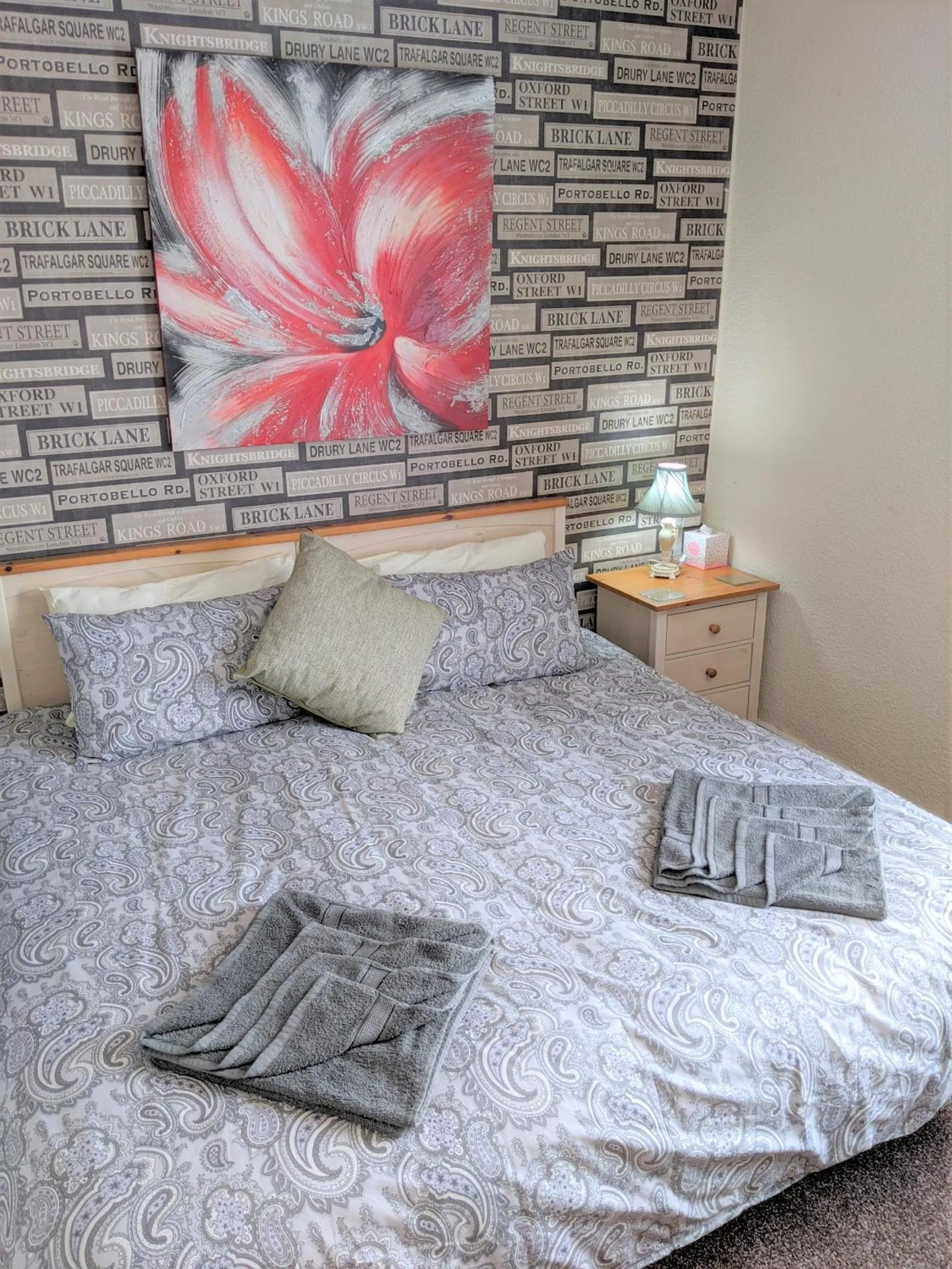 Bed in Kirk Lea