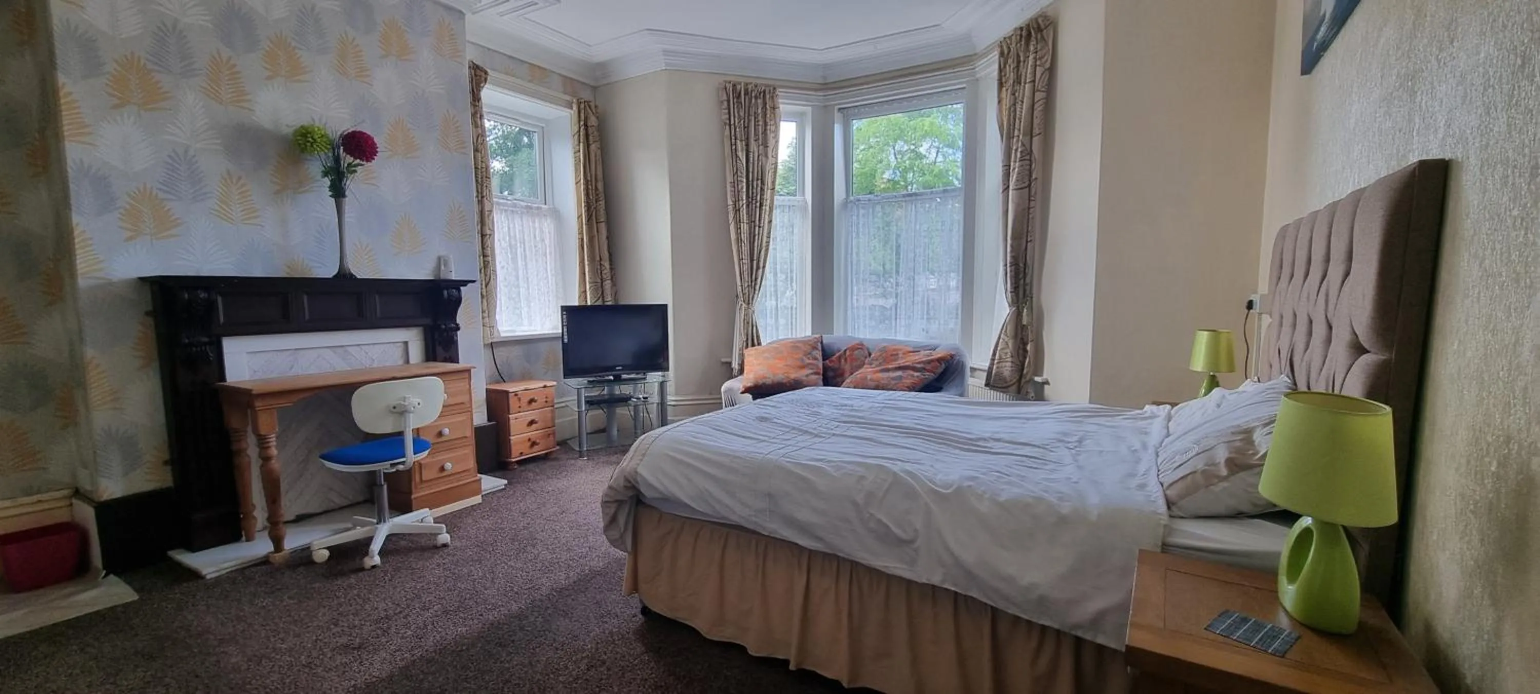 Bed in Kirk Lea