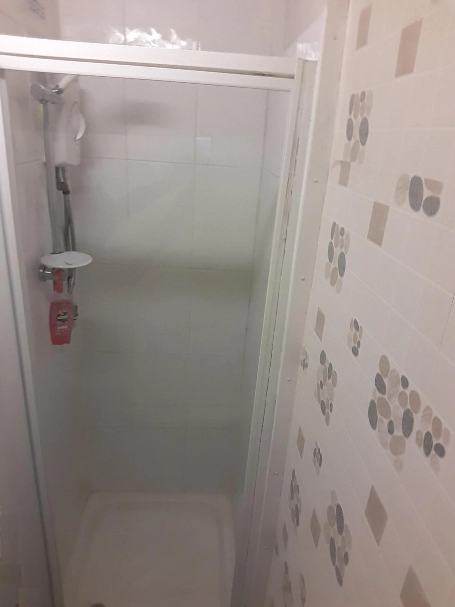 Shower in Kirk Lea