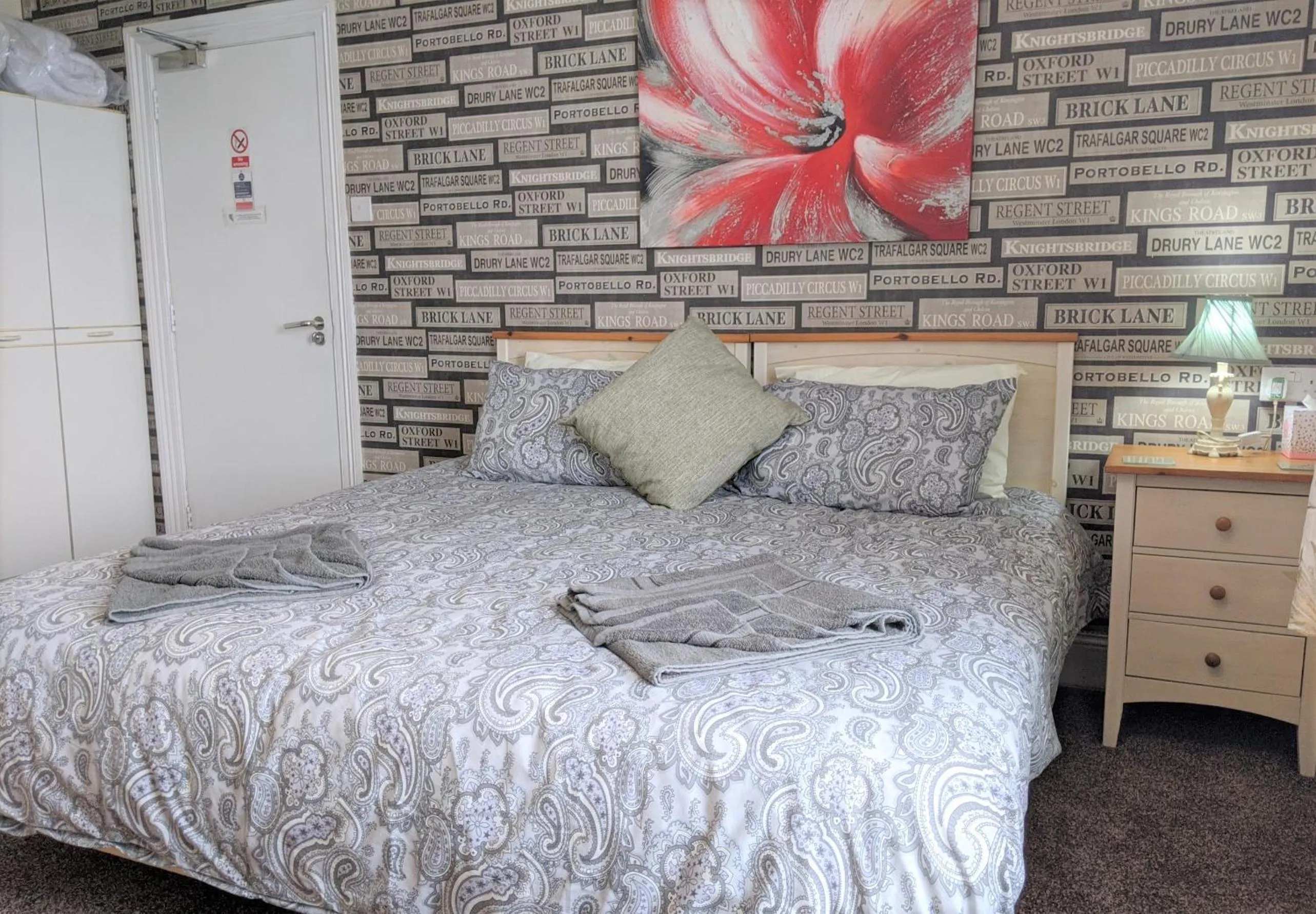 Bed in Kirk Lea