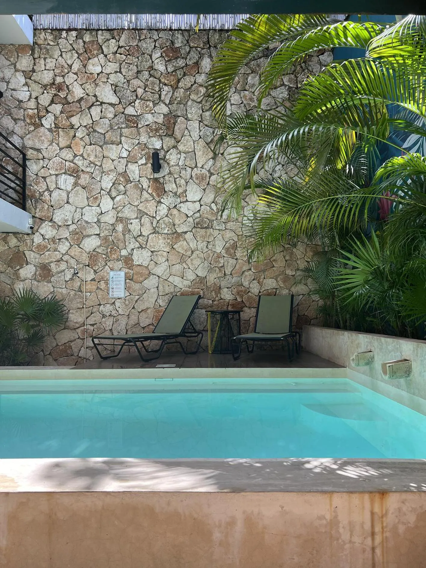 Swimming pool in Latino Hotel Boutique