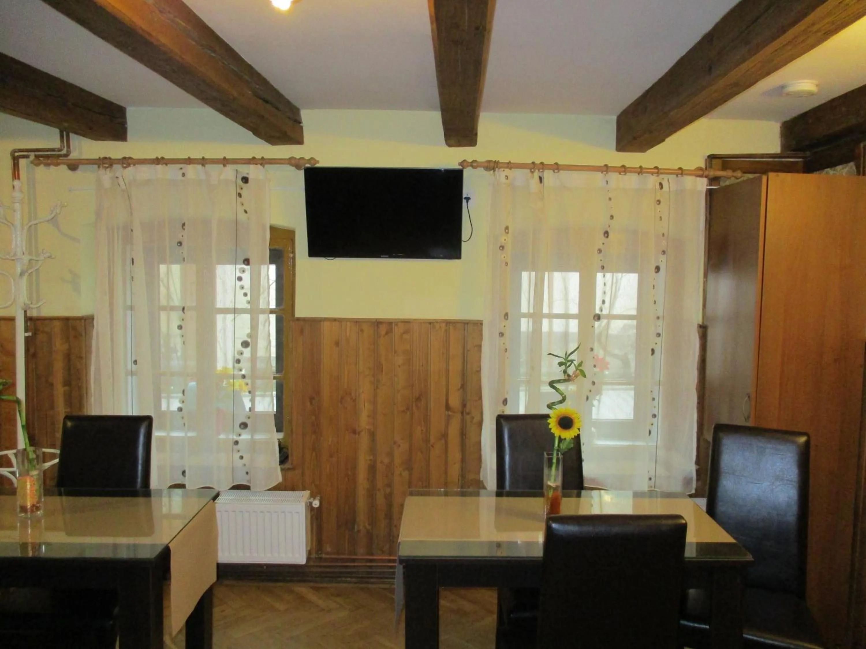 On site in Casa Soare check-in independent