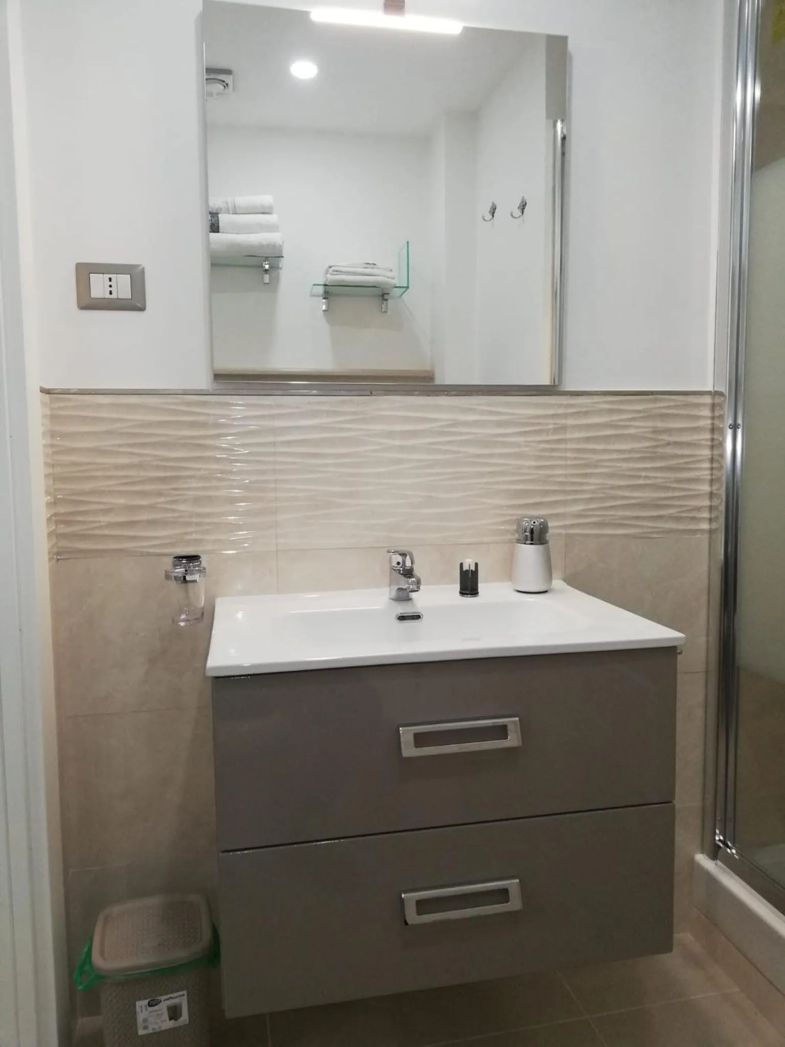 Bathroom in B&B Oplonti Resort