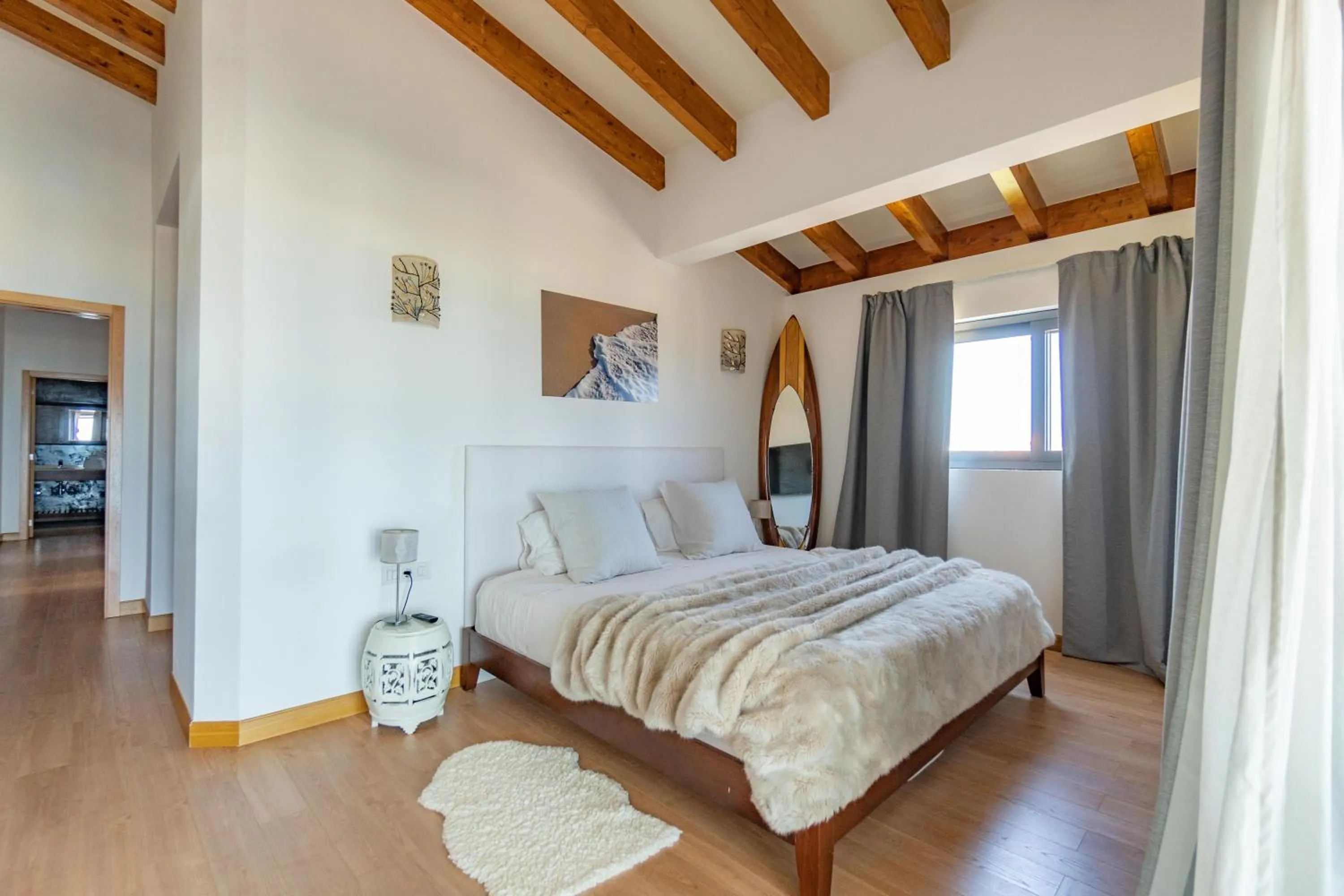 Angulo House