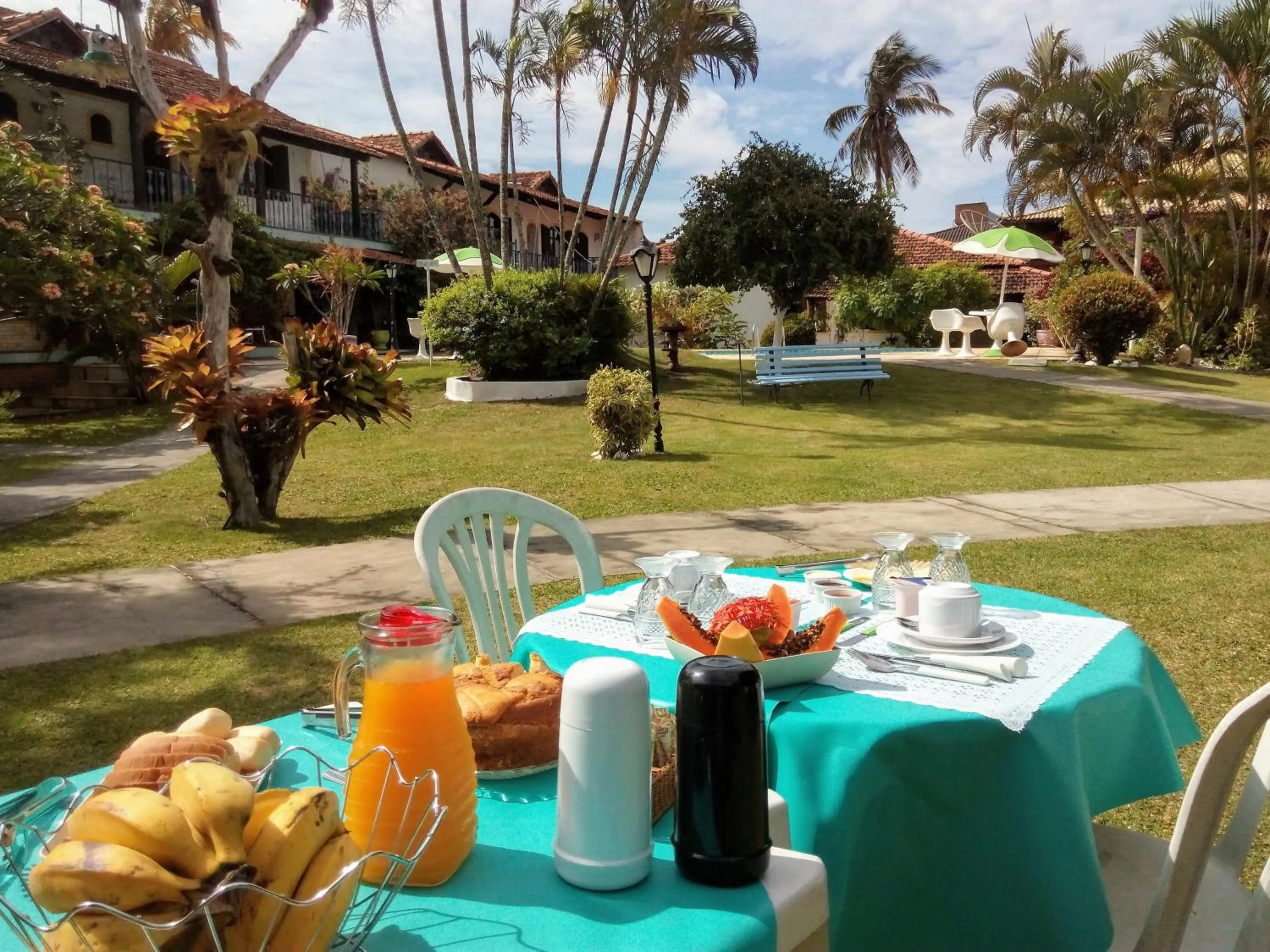 Food and drinks in Pousada Chez Moi