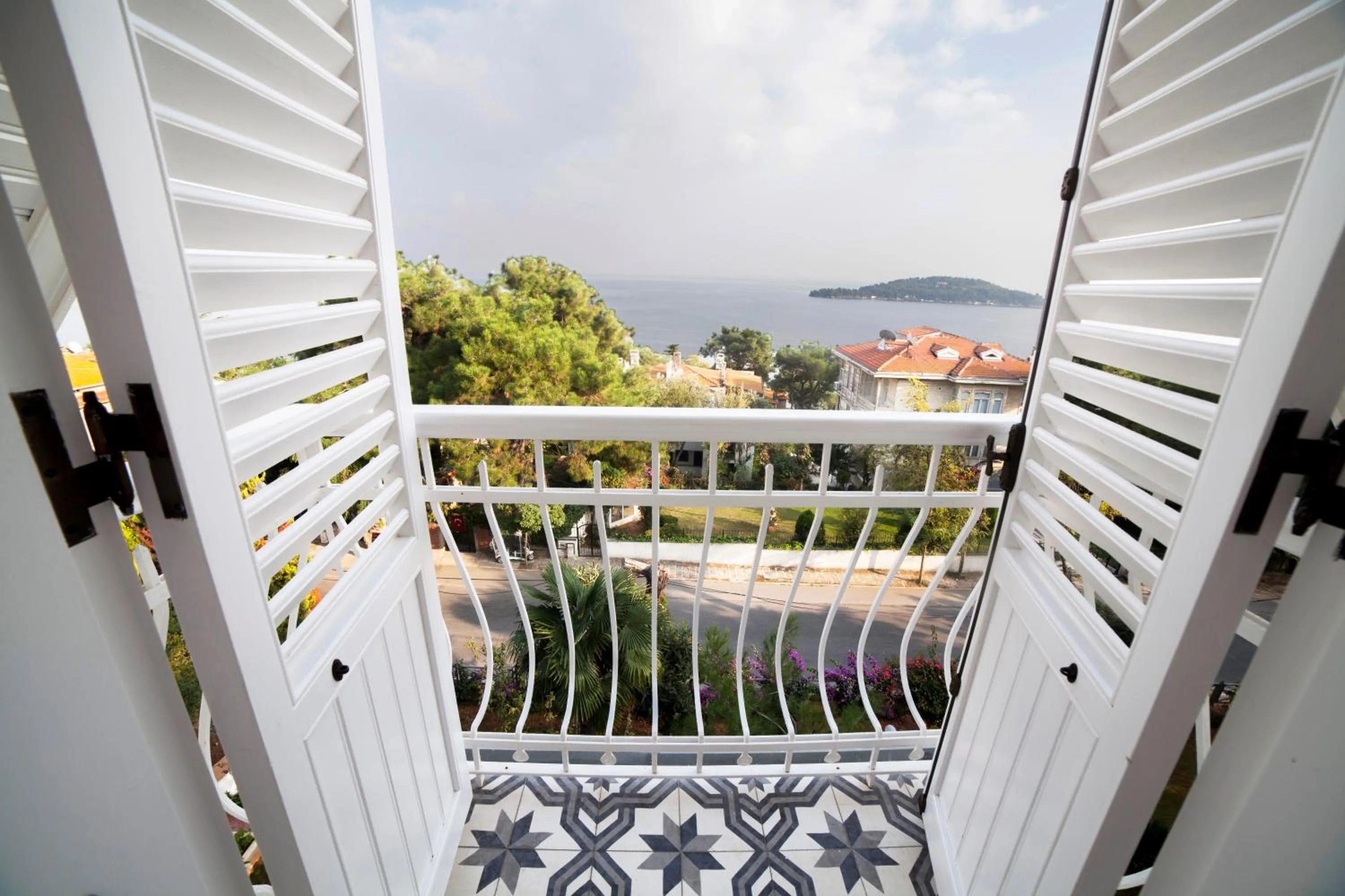 Balcony/Terrace in Triada Hotel Büyükada