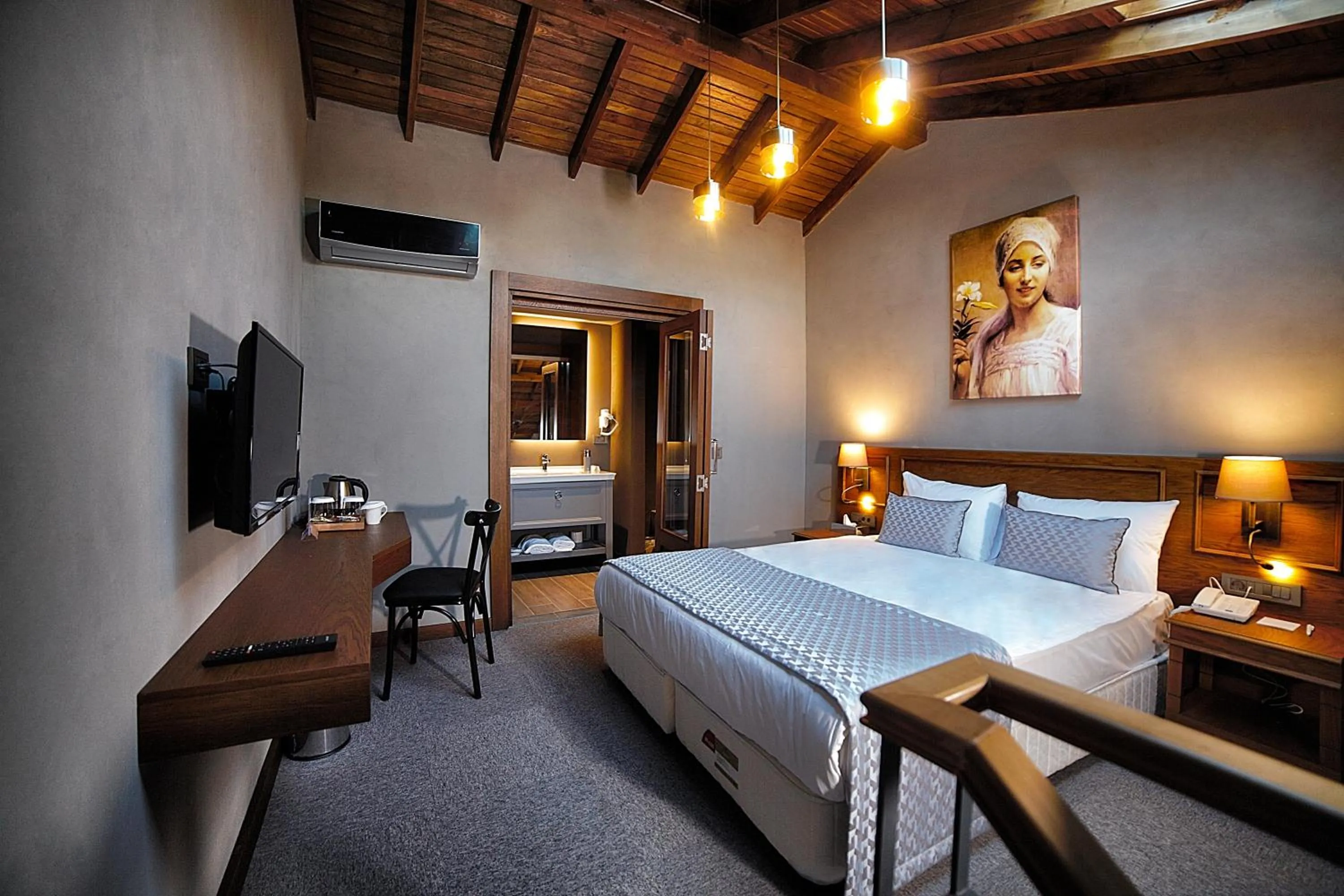 Bed in Triada Hotel Büyükada