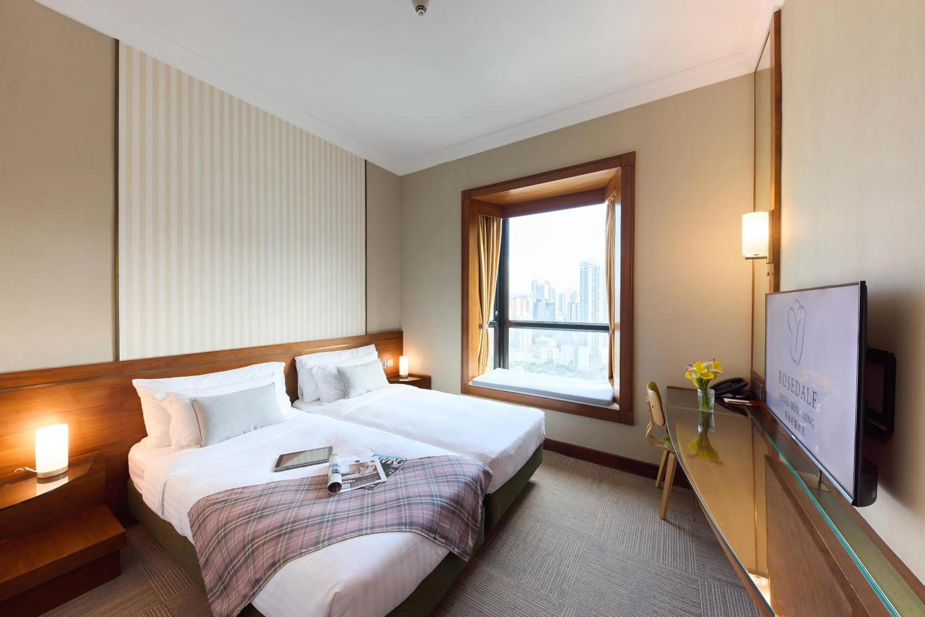 Bed in Rosedale Hotel Hong Kong