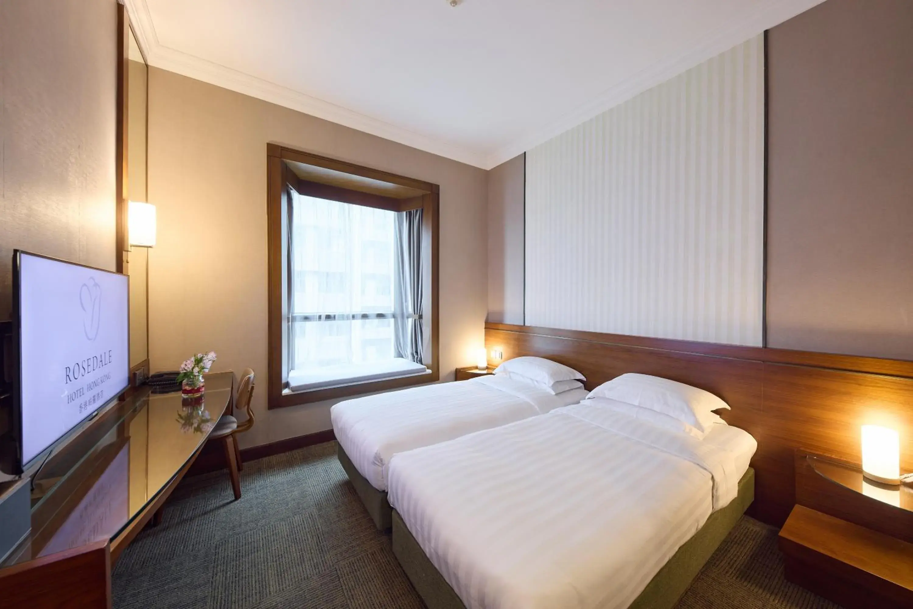 Bed in Rosedale Hotel Hong Kong Bed in Rosedale Hotel Hong Kong