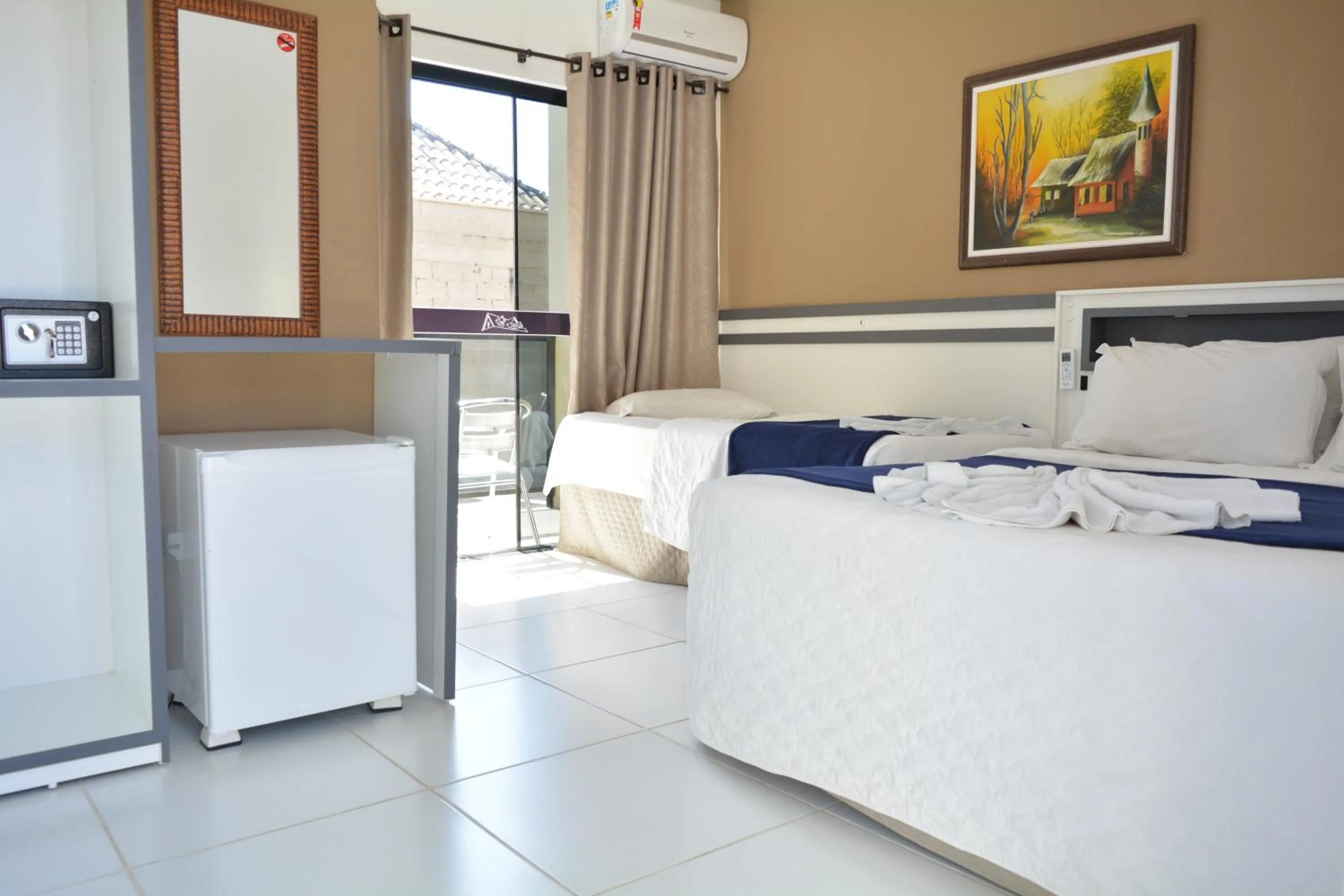 Bedroom, Bed in Hotel Estrela do Mar