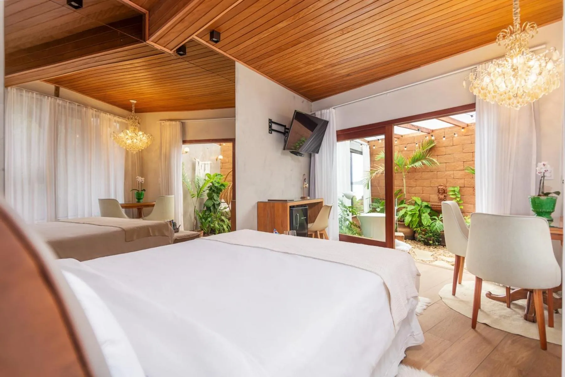 Bed in Gringos Boutique Hotel