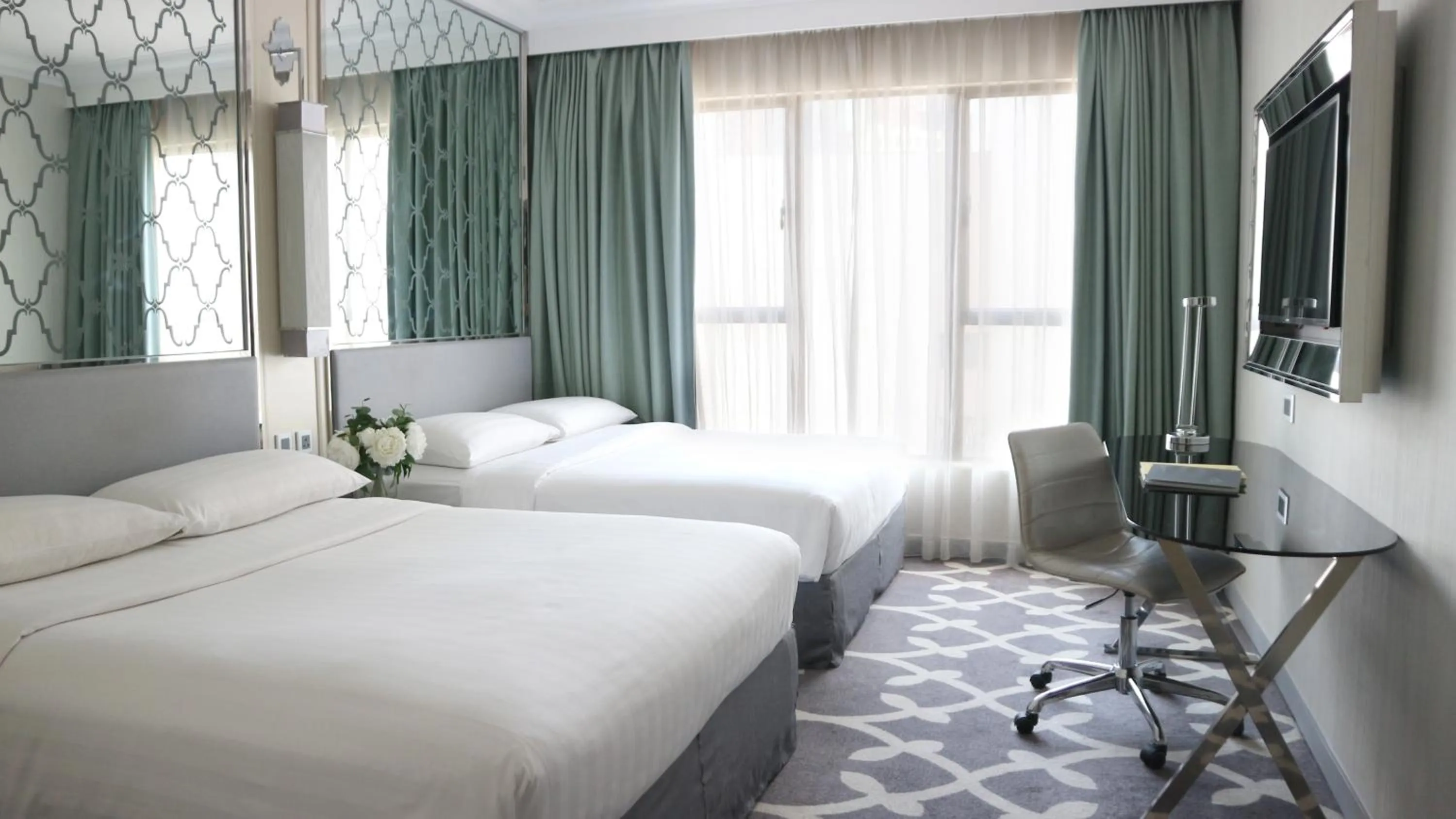 Bedroom, Bed in Dorsett Wanchai, Hong Kong