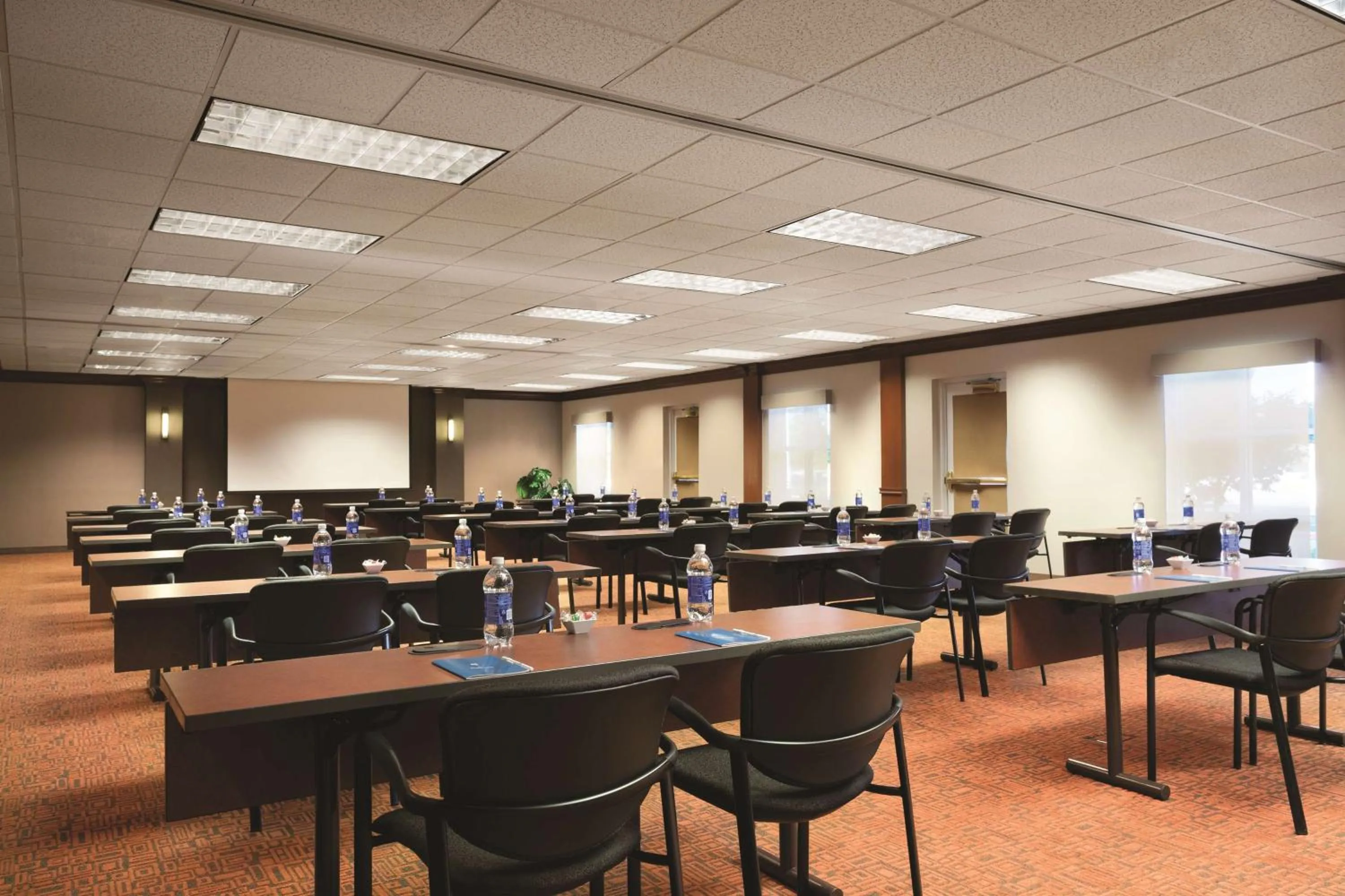 Meeting/conference room in Hyatt House Pleasant Hill