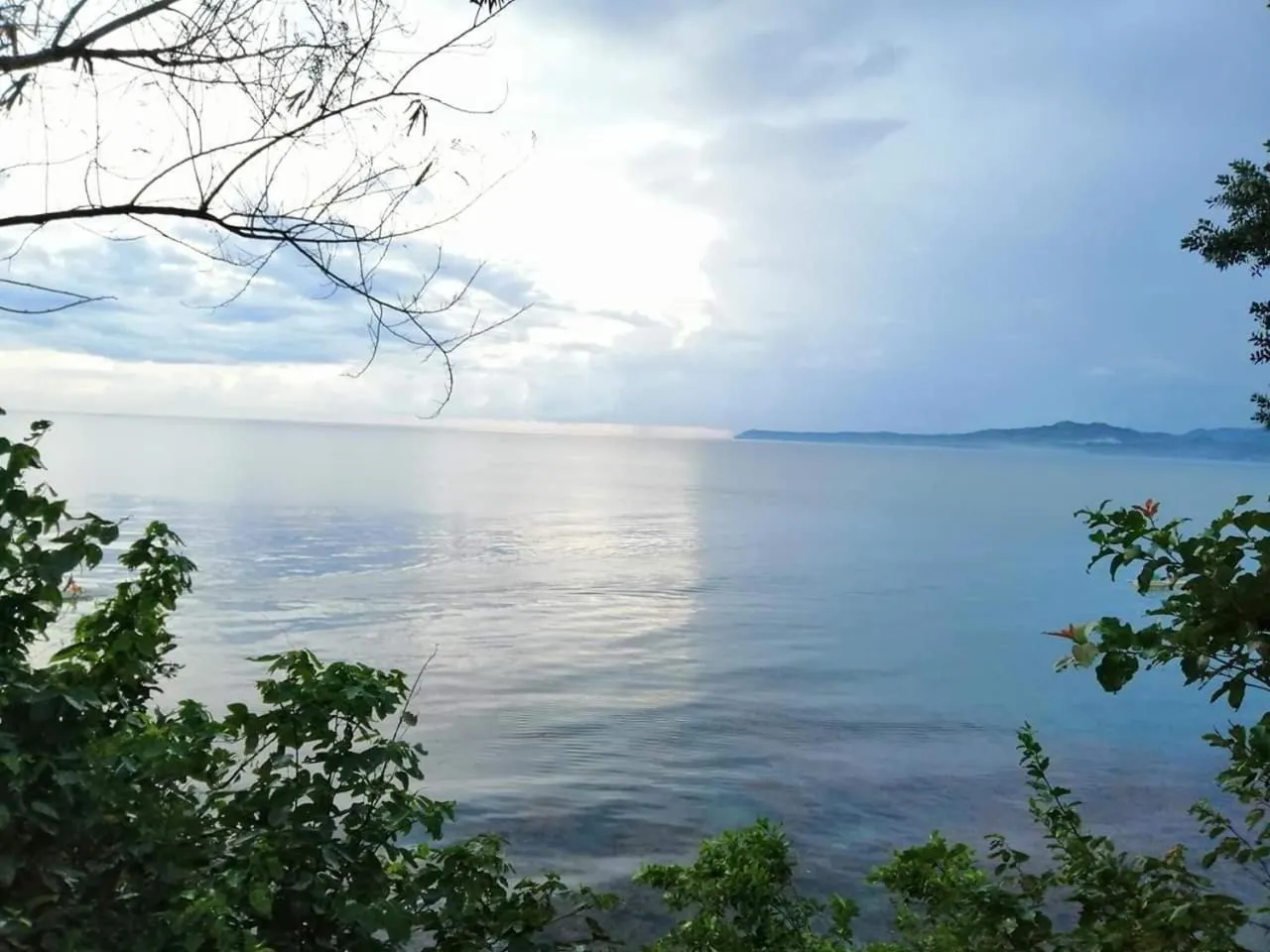Bohol-Lahoy Dive Resort