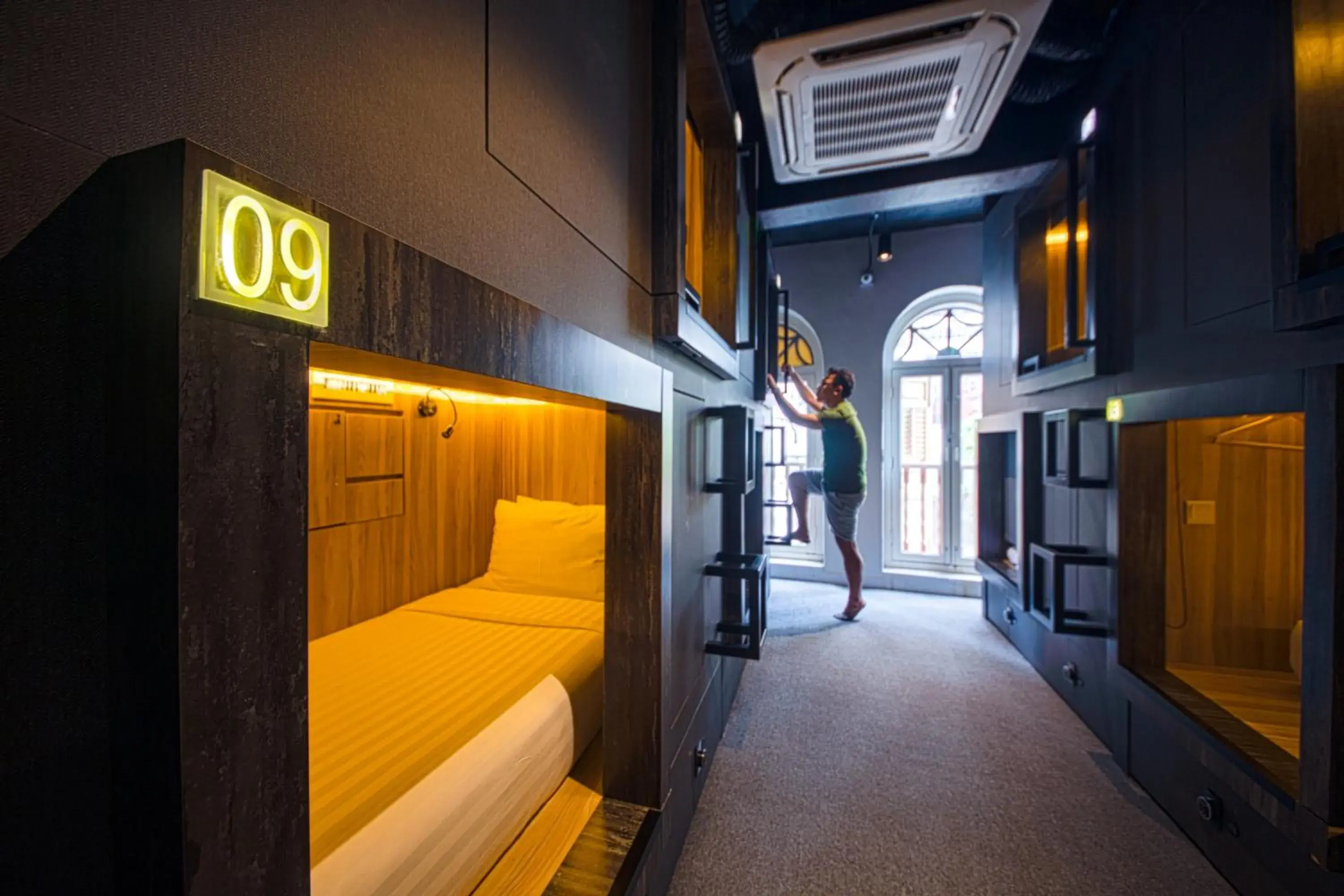 CUBE Boutique Capsule Hotel at Chinatown CUBE Boutique Capsule Hotel at Chinatown