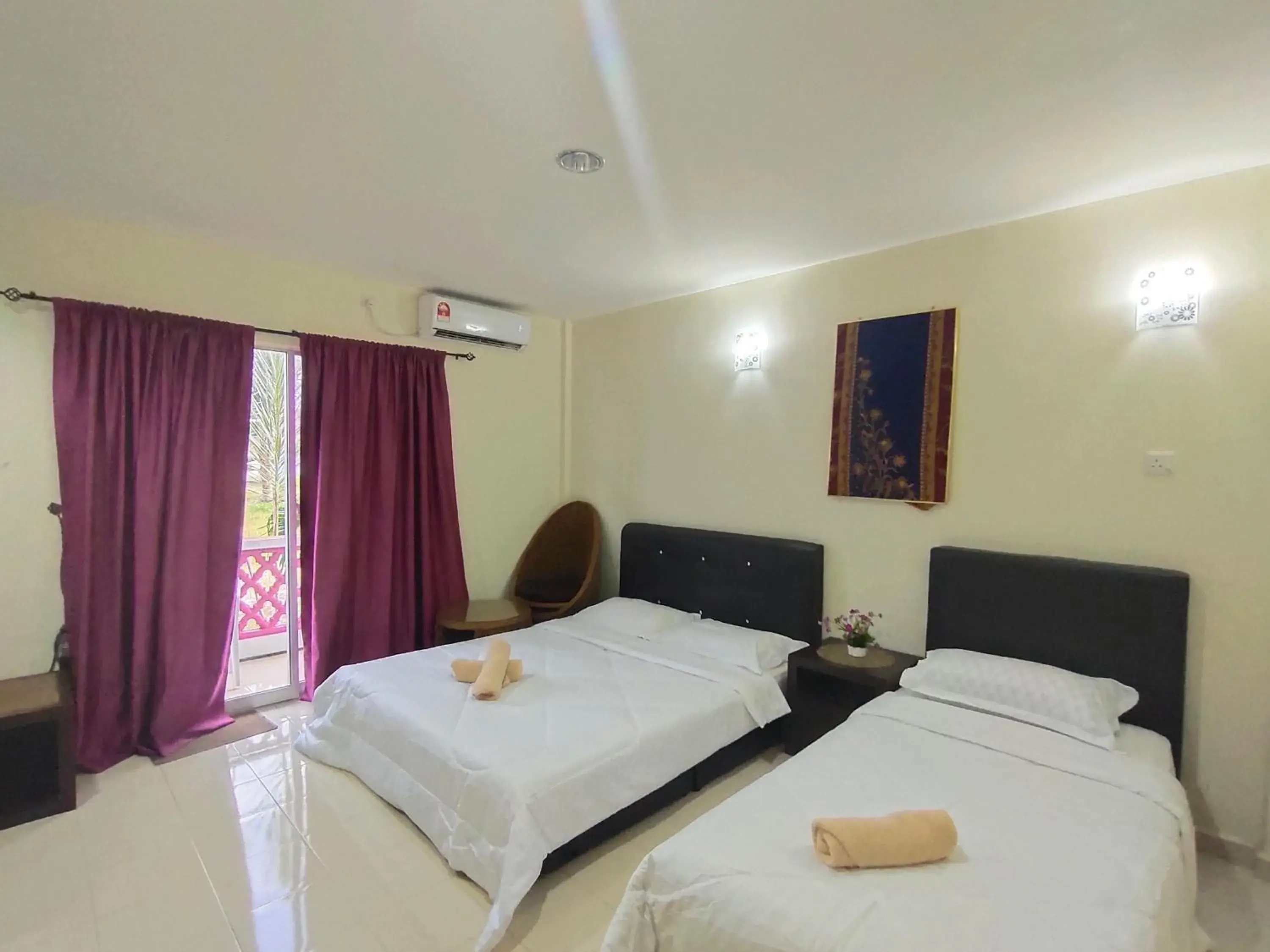 Huda Inn Huda Inn