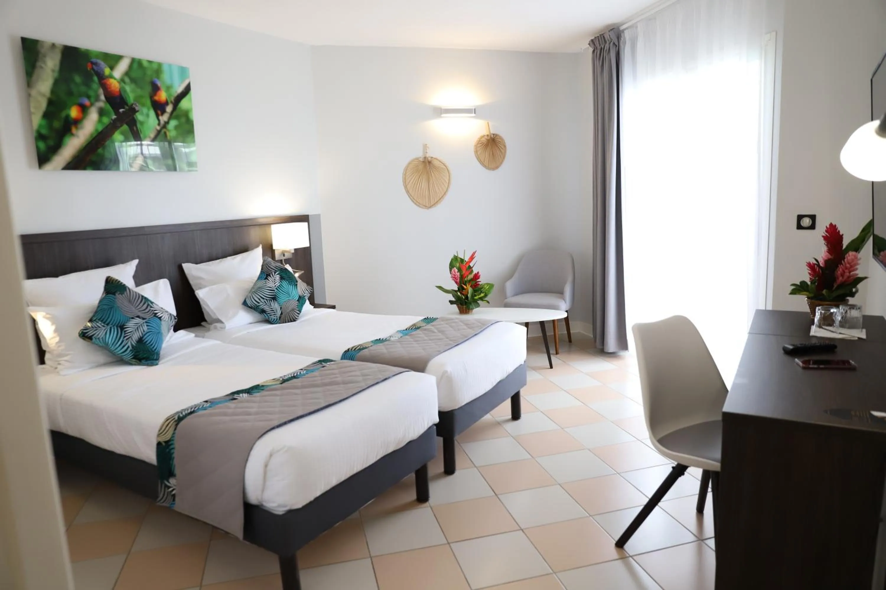 Bed in Hôtel Saint-Georges