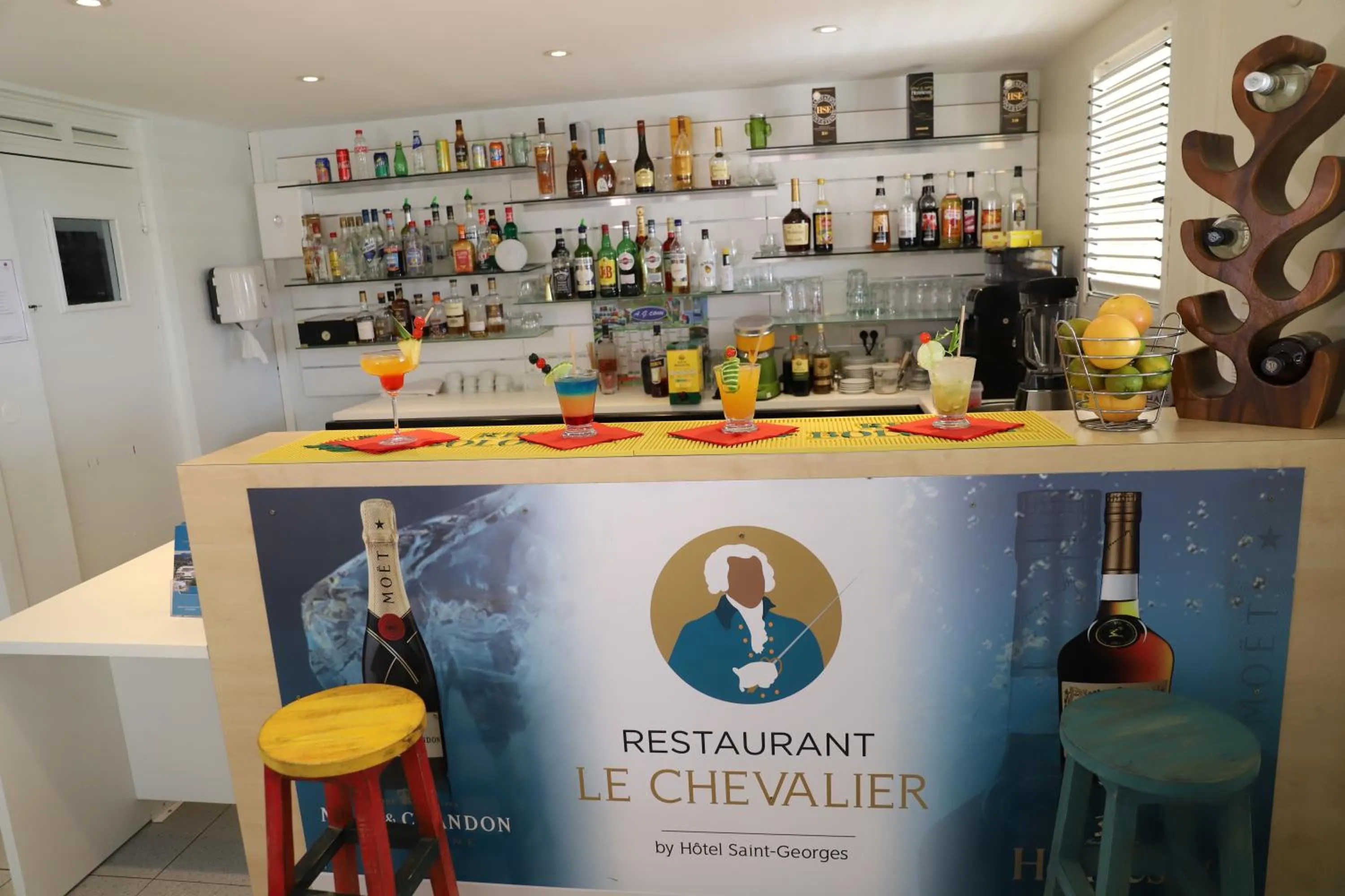 Restaurant/places to eat in Hôtel Saint-Georges